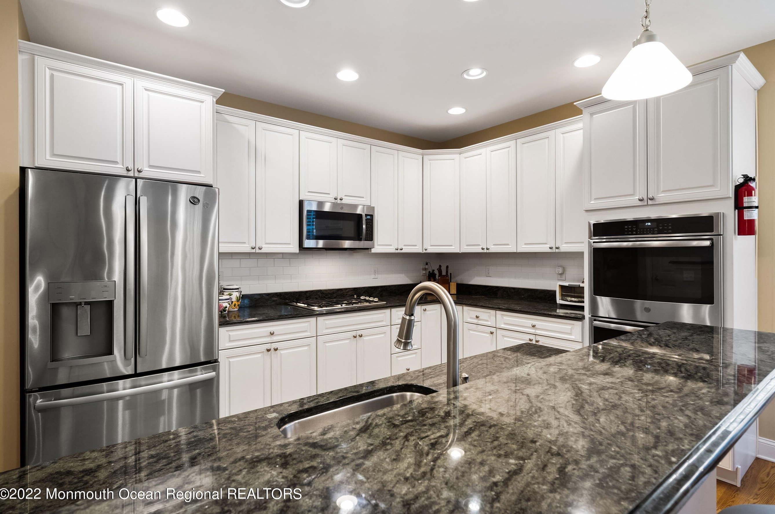 117 Newport Way, Tuckerton NJ  08087-3644 exterior