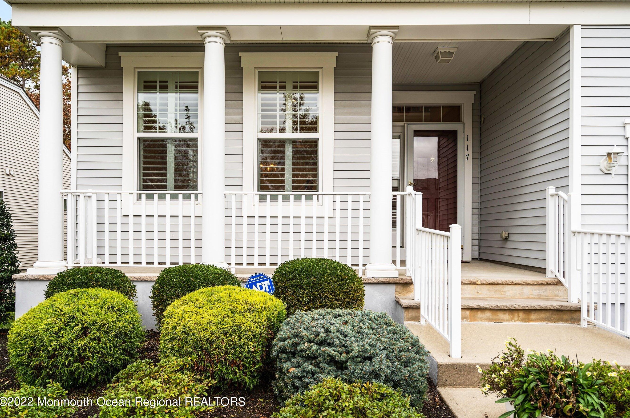 117 Newport Way, Tuckerton NJ  08087-3644 exterior
