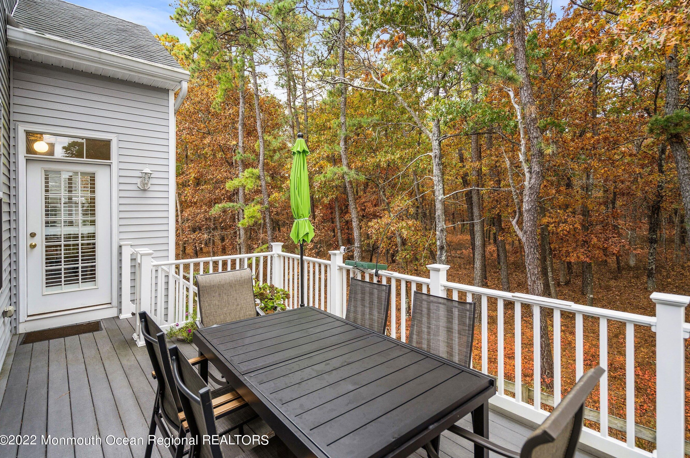 117 Newport Way, Tuckerton NJ  08087-3644 exterior