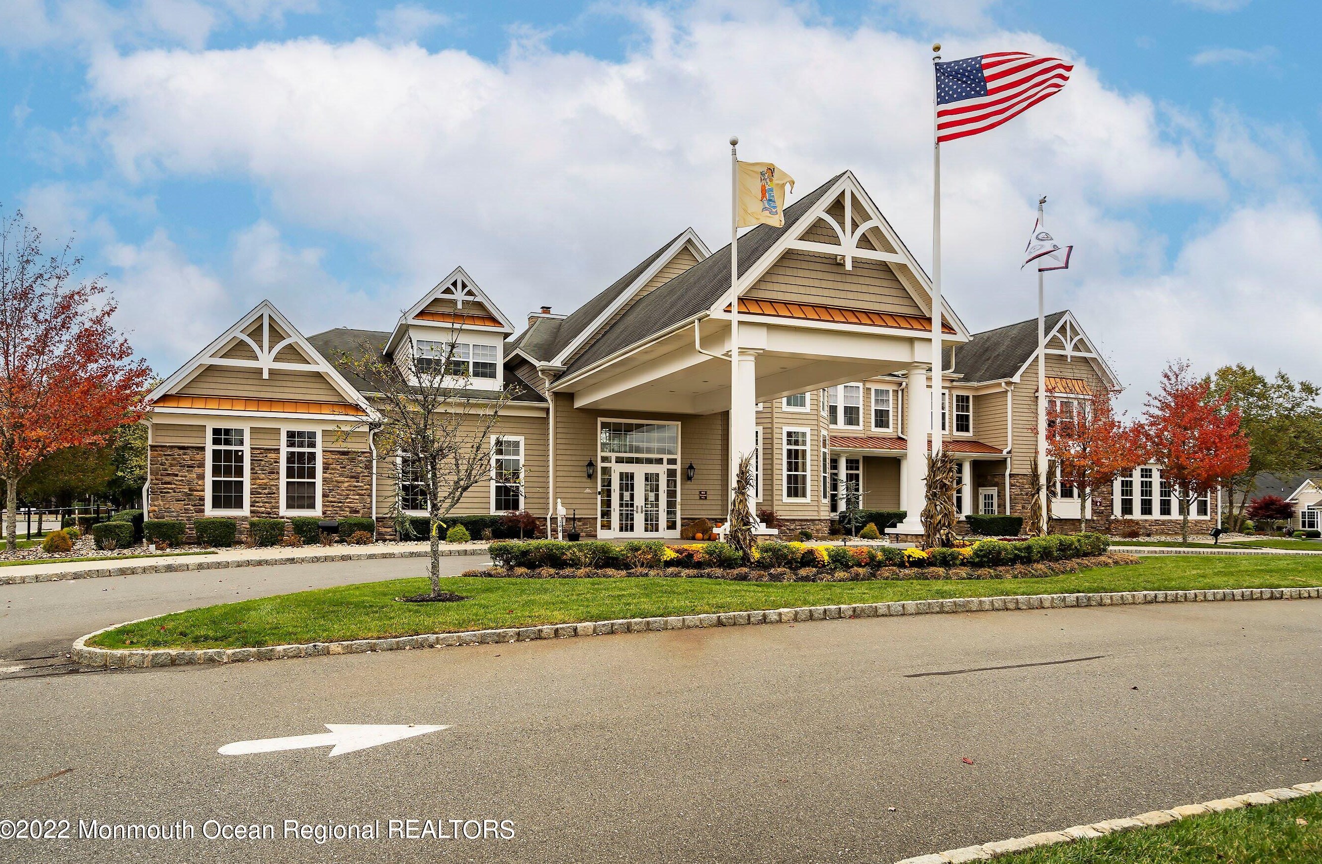 117 Newport Way, Tuckerton NJ  08087-3644 exterior