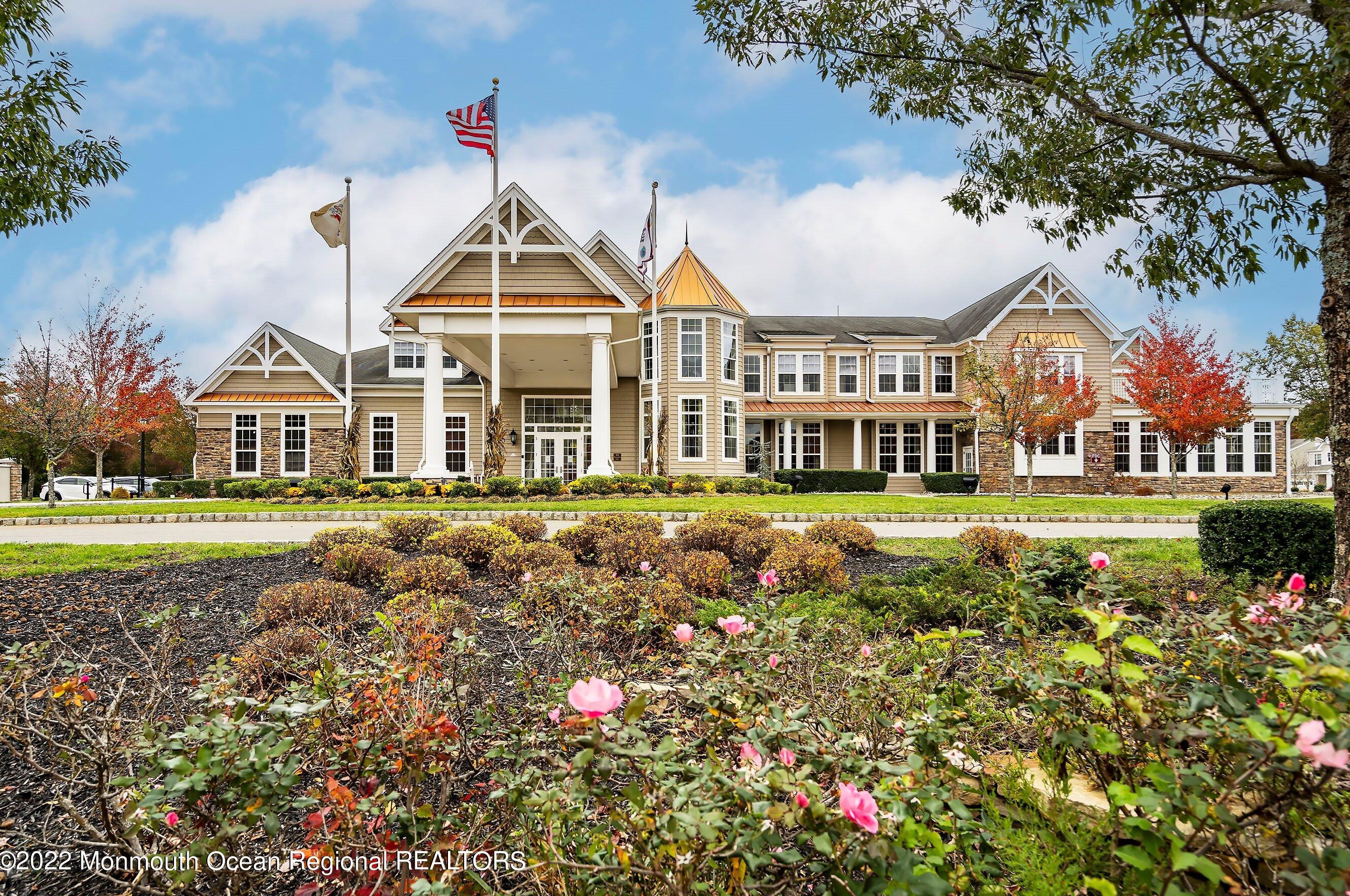 117 Newport Way, Tuckerton NJ  08087-3644 exterior