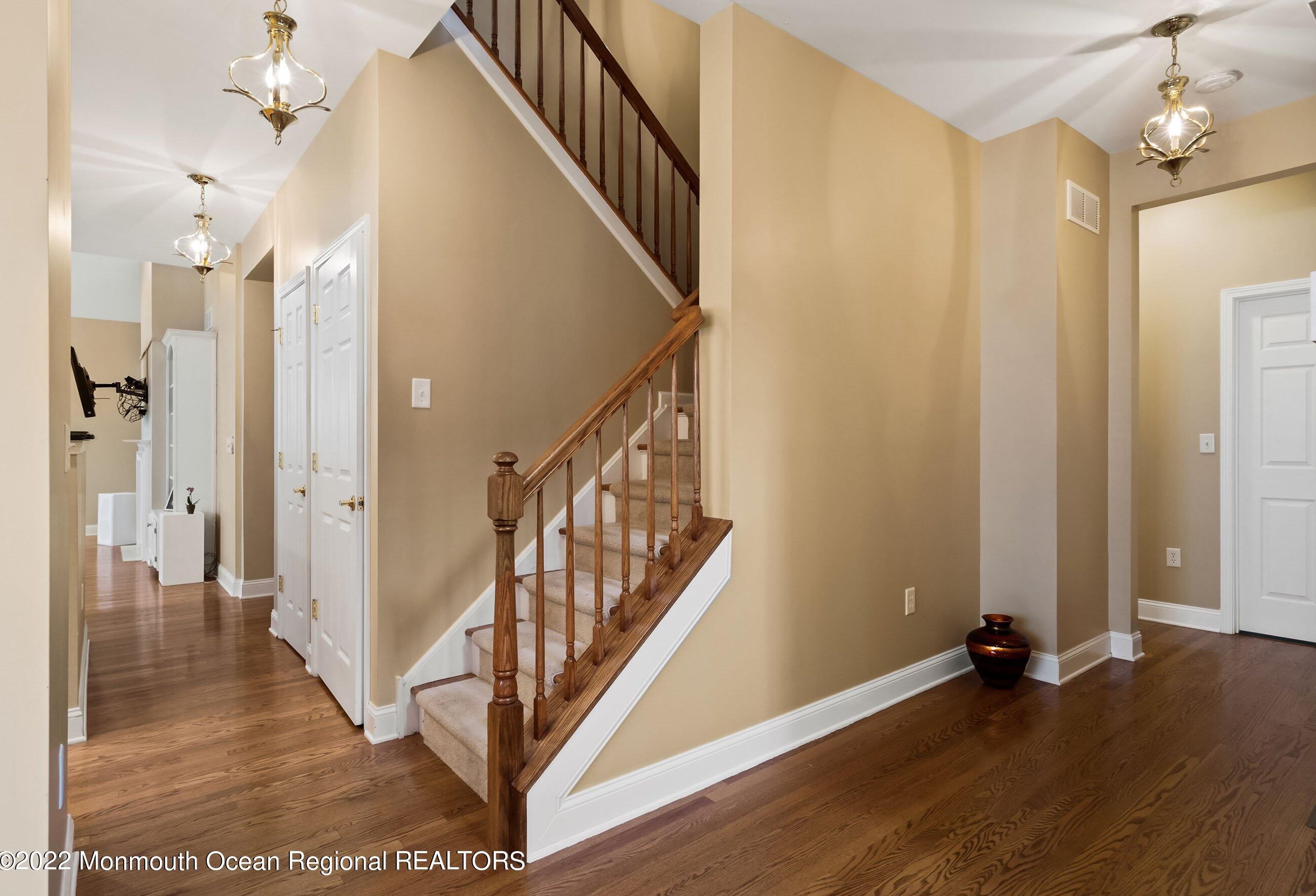 117 Newport Way, Tuckerton NJ  08087-3644 exterior