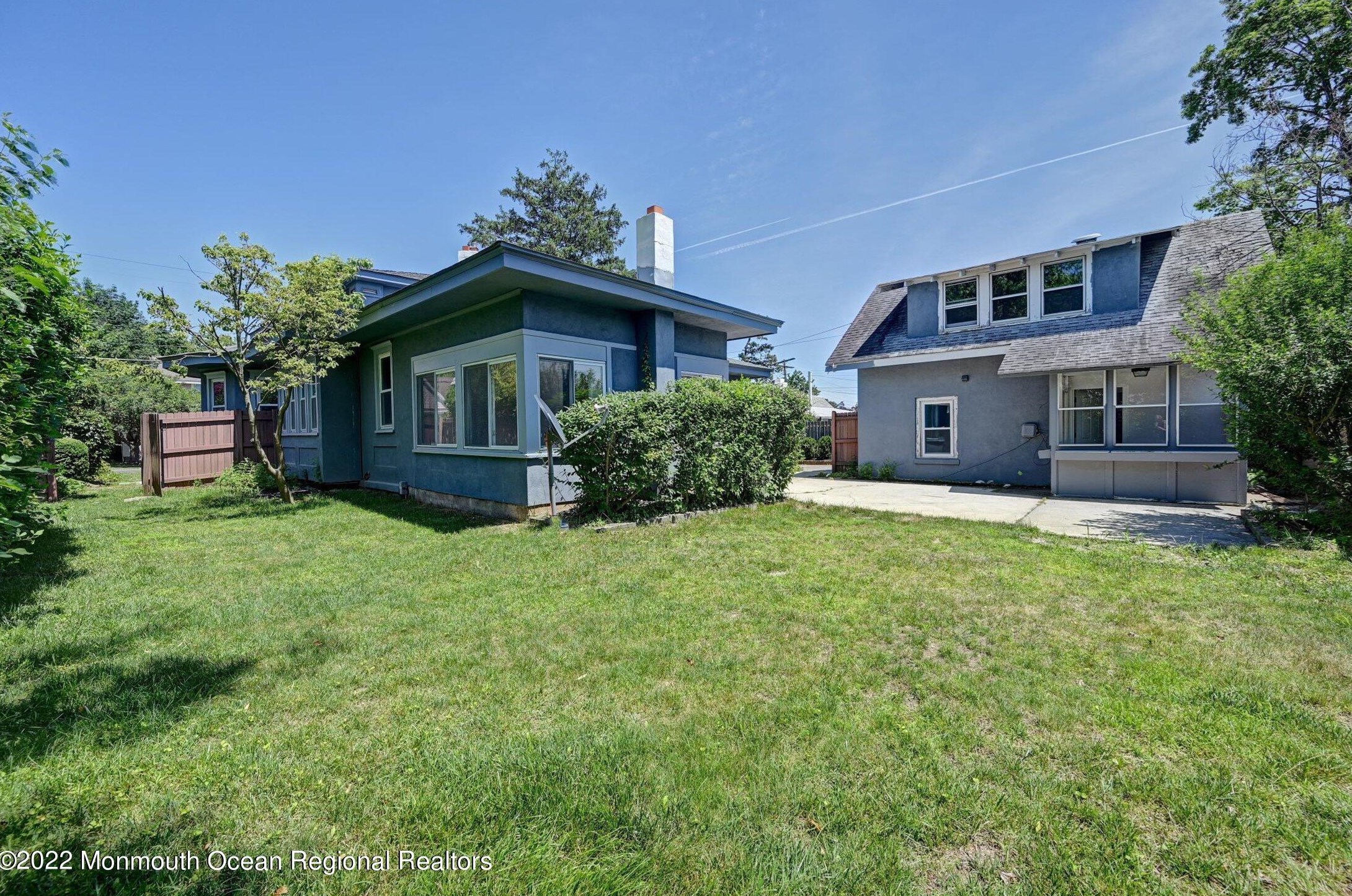 334 Barnegat Blvd, Beachwood NJ  08722-2911 exterior