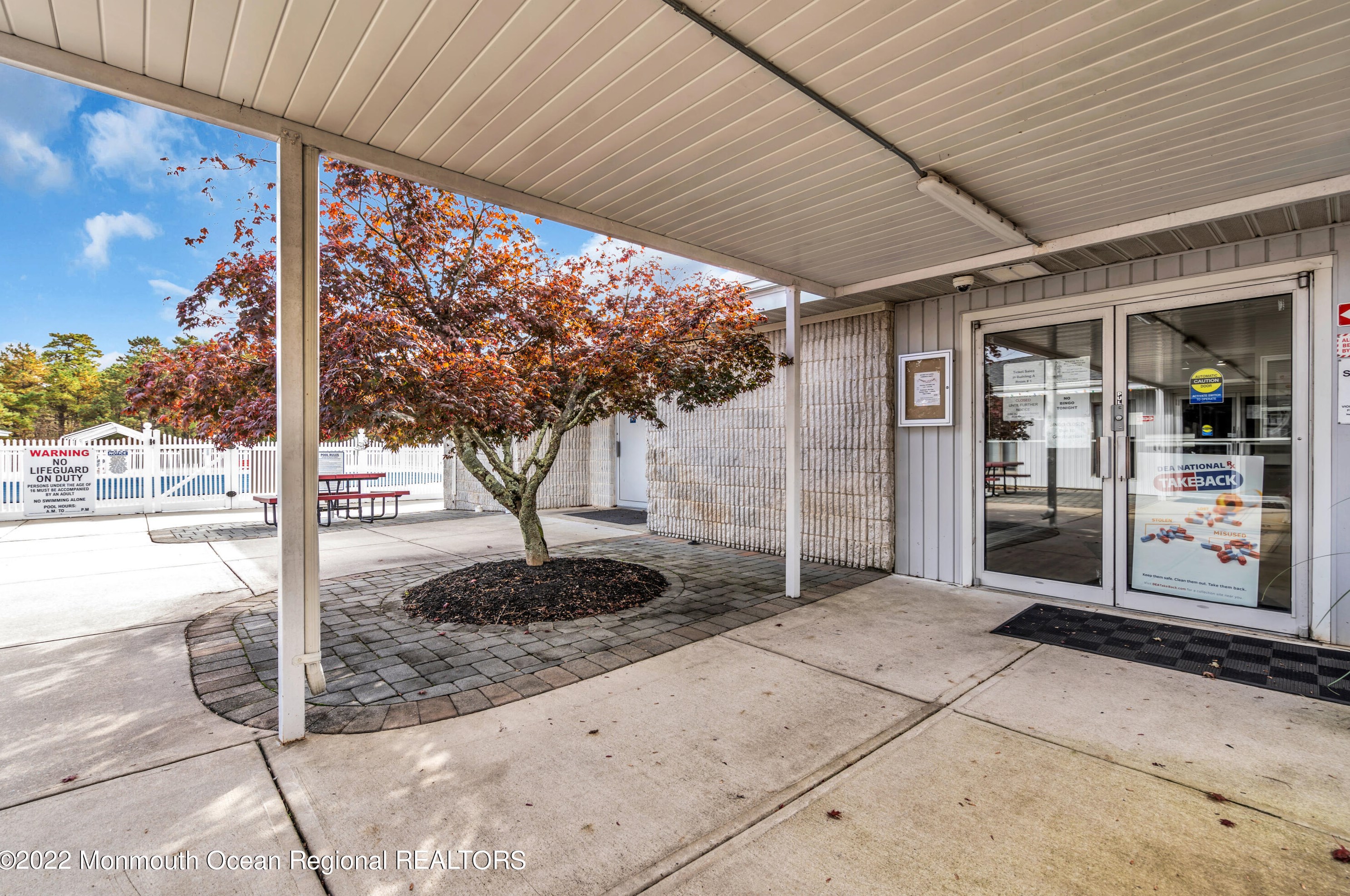 3 Tropicana Ct, Toms River NJ  08757-6445 exterior