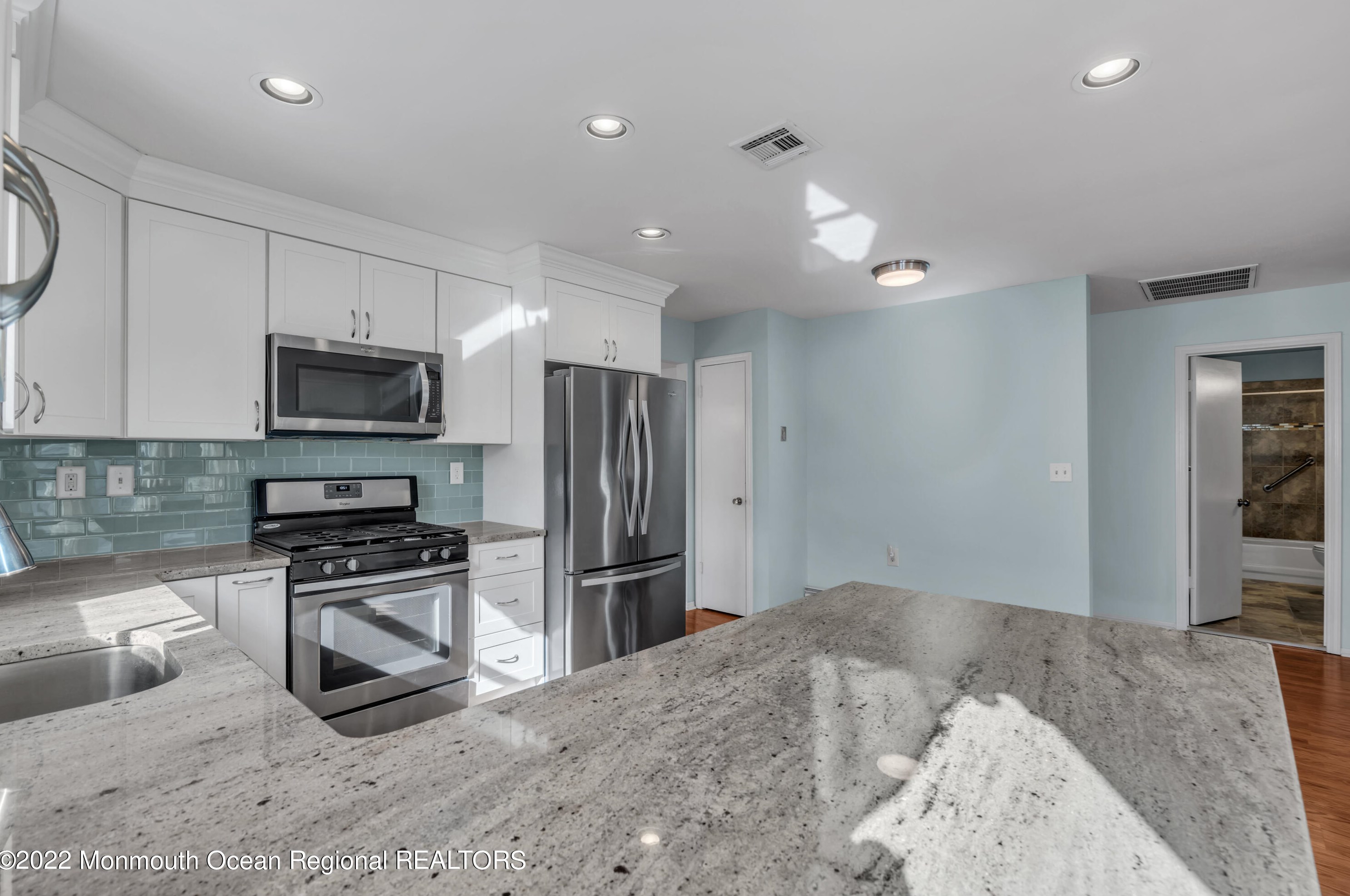 3 Tropicana Ct, Toms River NJ  08757-6445 exterior