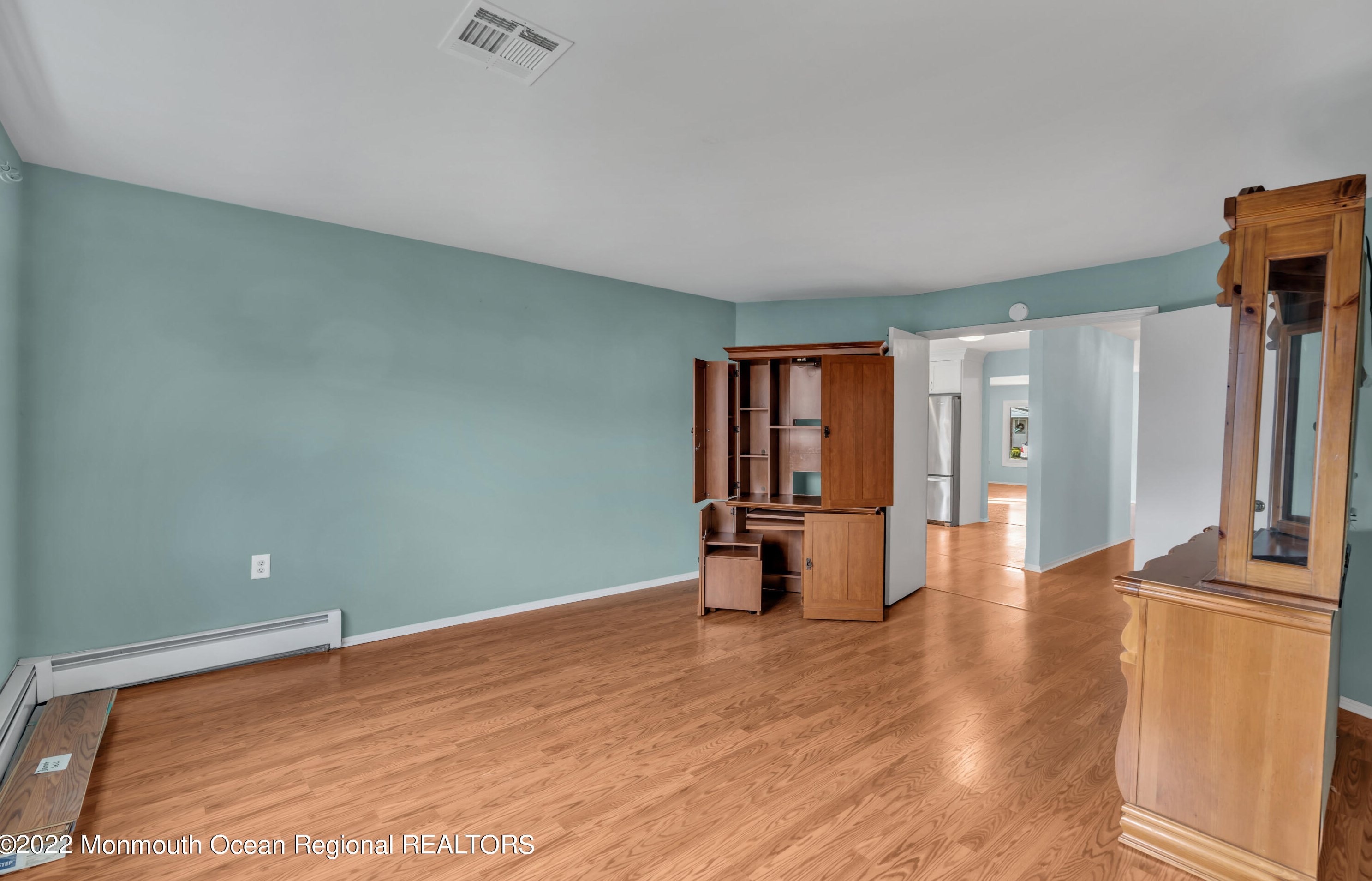 3 Tropicana Ct, Toms River NJ  08757-6445 exterior