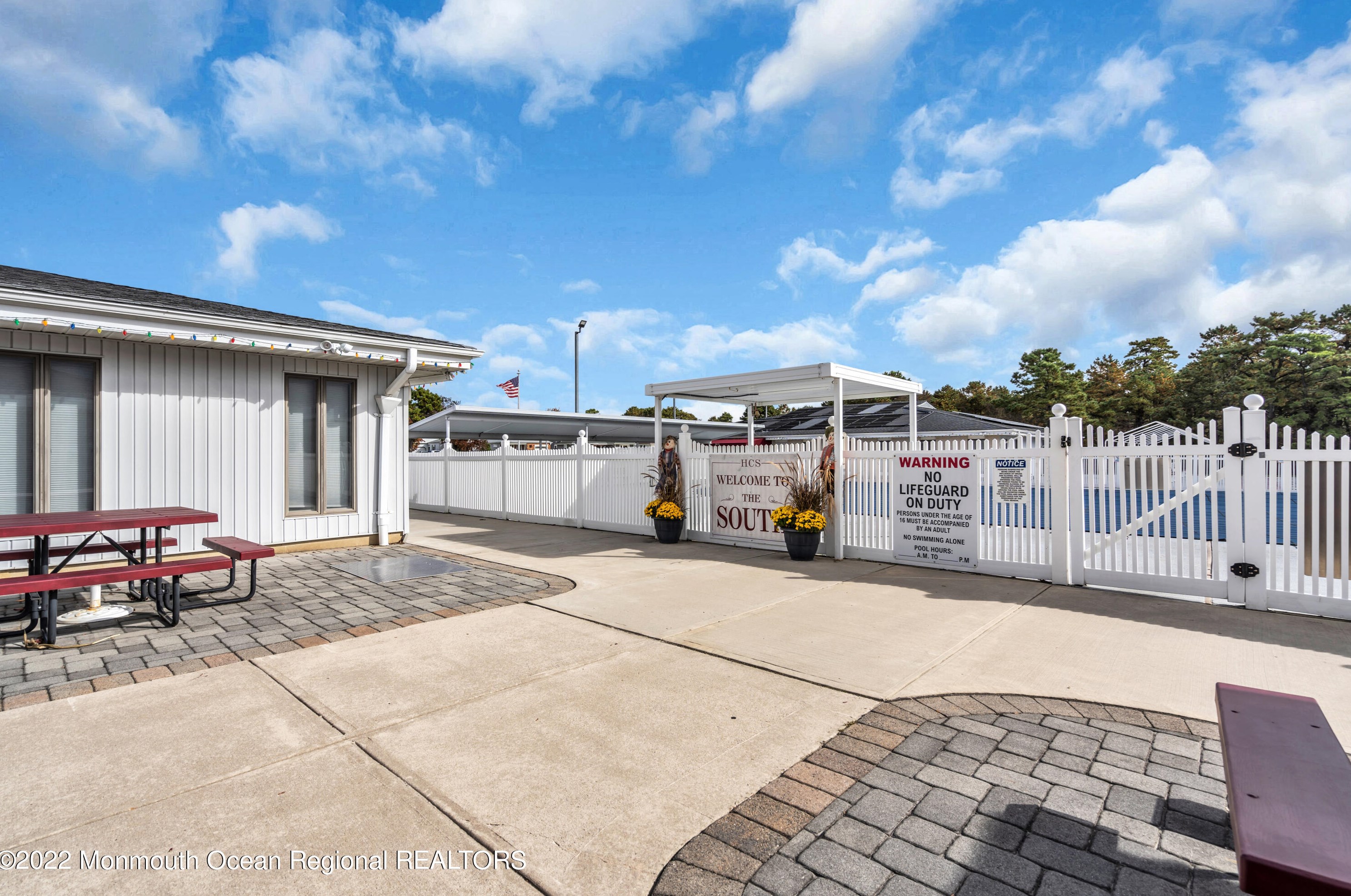 3 Tropicana Ct, Toms River NJ  08757-6445 exterior