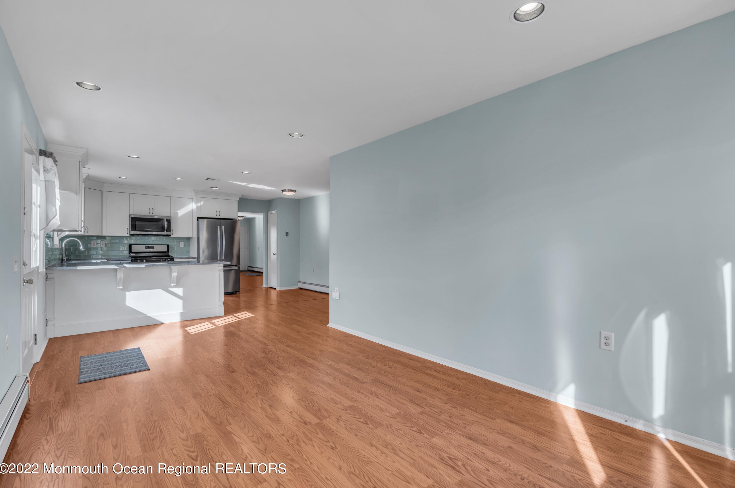 3 Tropicana Ct, Toms River NJ  08757-6445 exterior