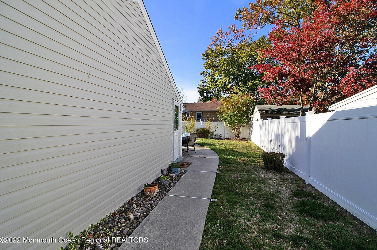 616 Cable Ave, Beachwood NJ  08722-3638 exterior