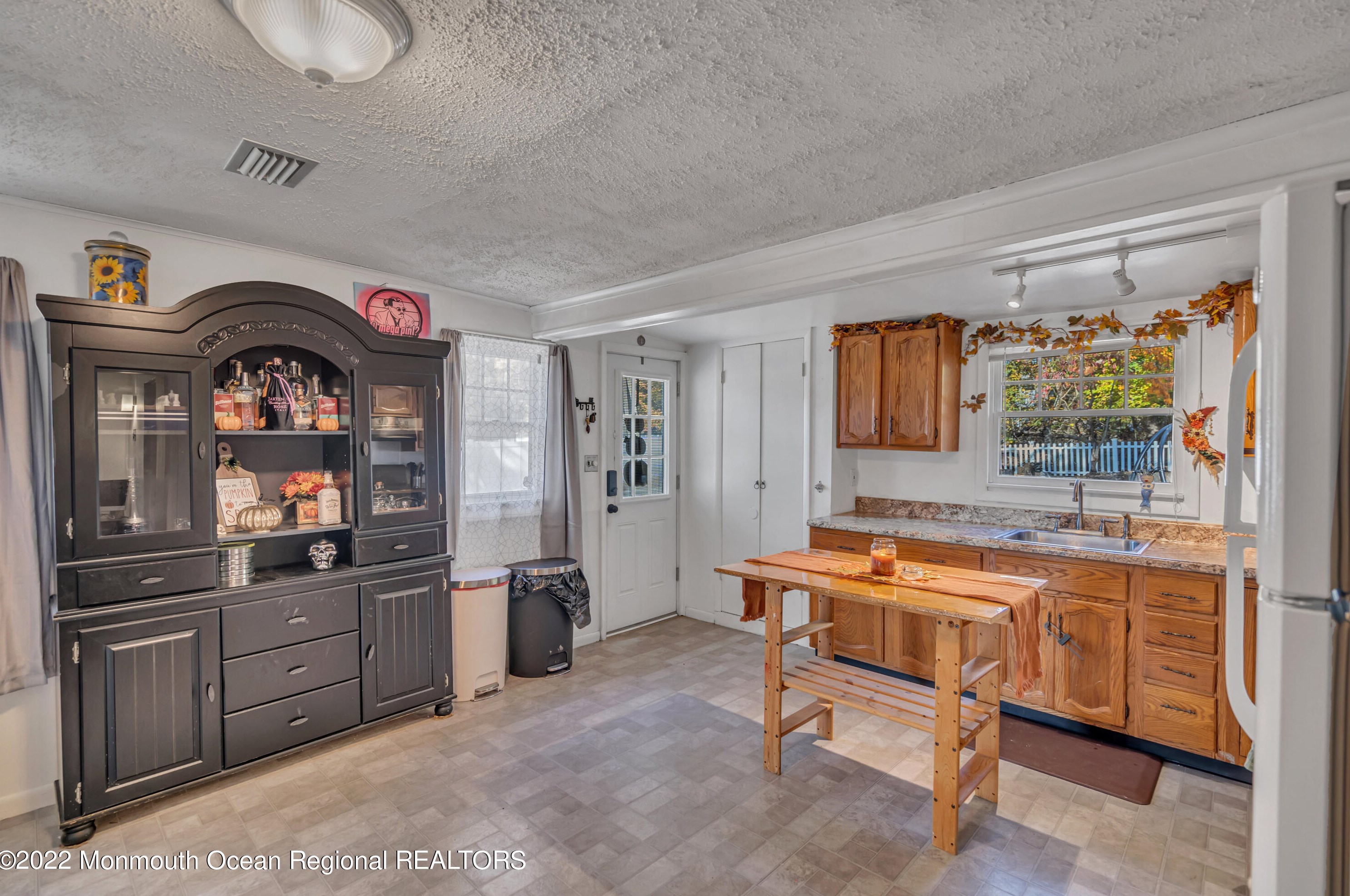415 Shady Ln, Wall Township NJ  07731-1918 exterior