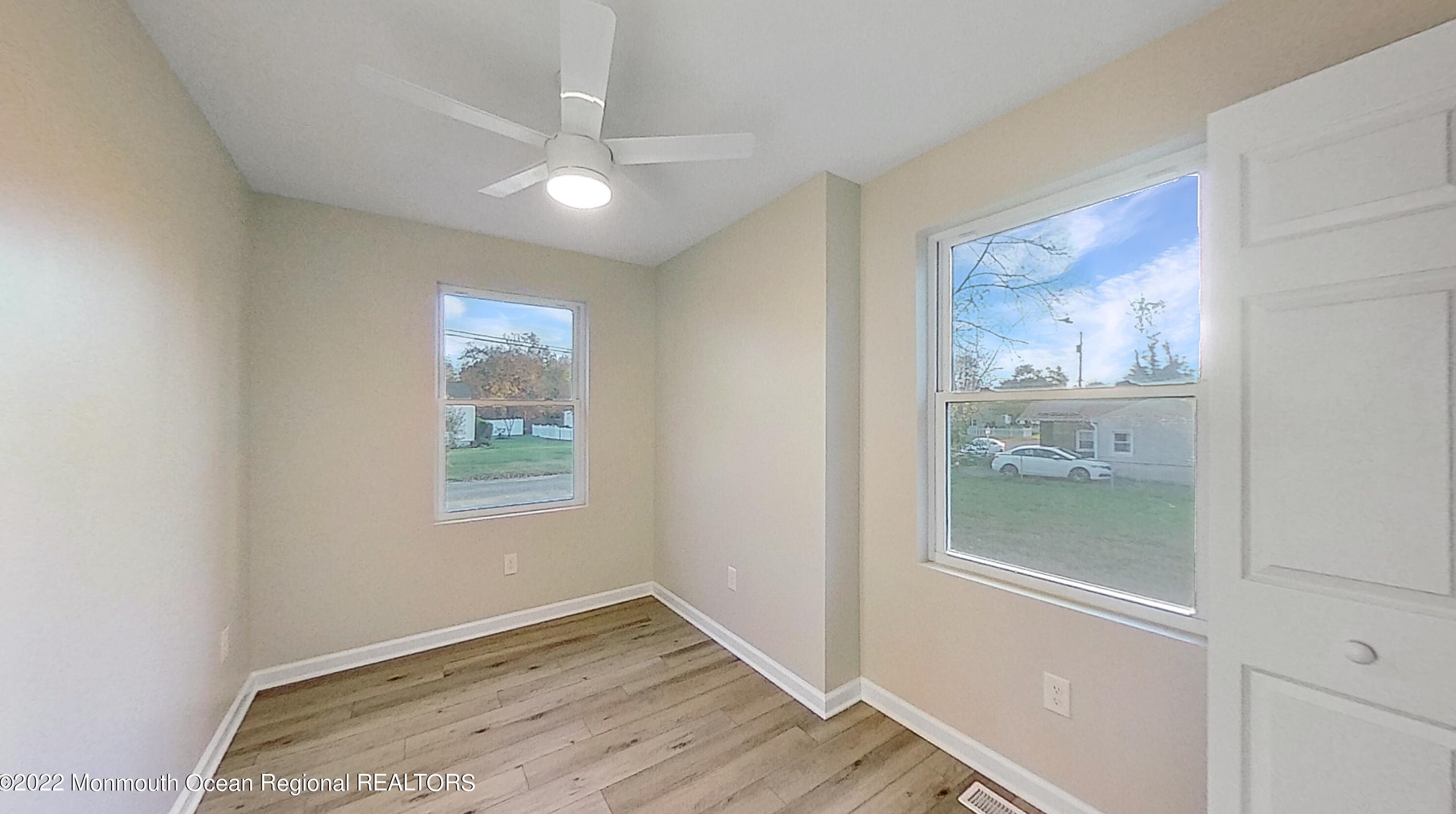 221 Truman Ave, Aura NJ  08028-3394 exterior