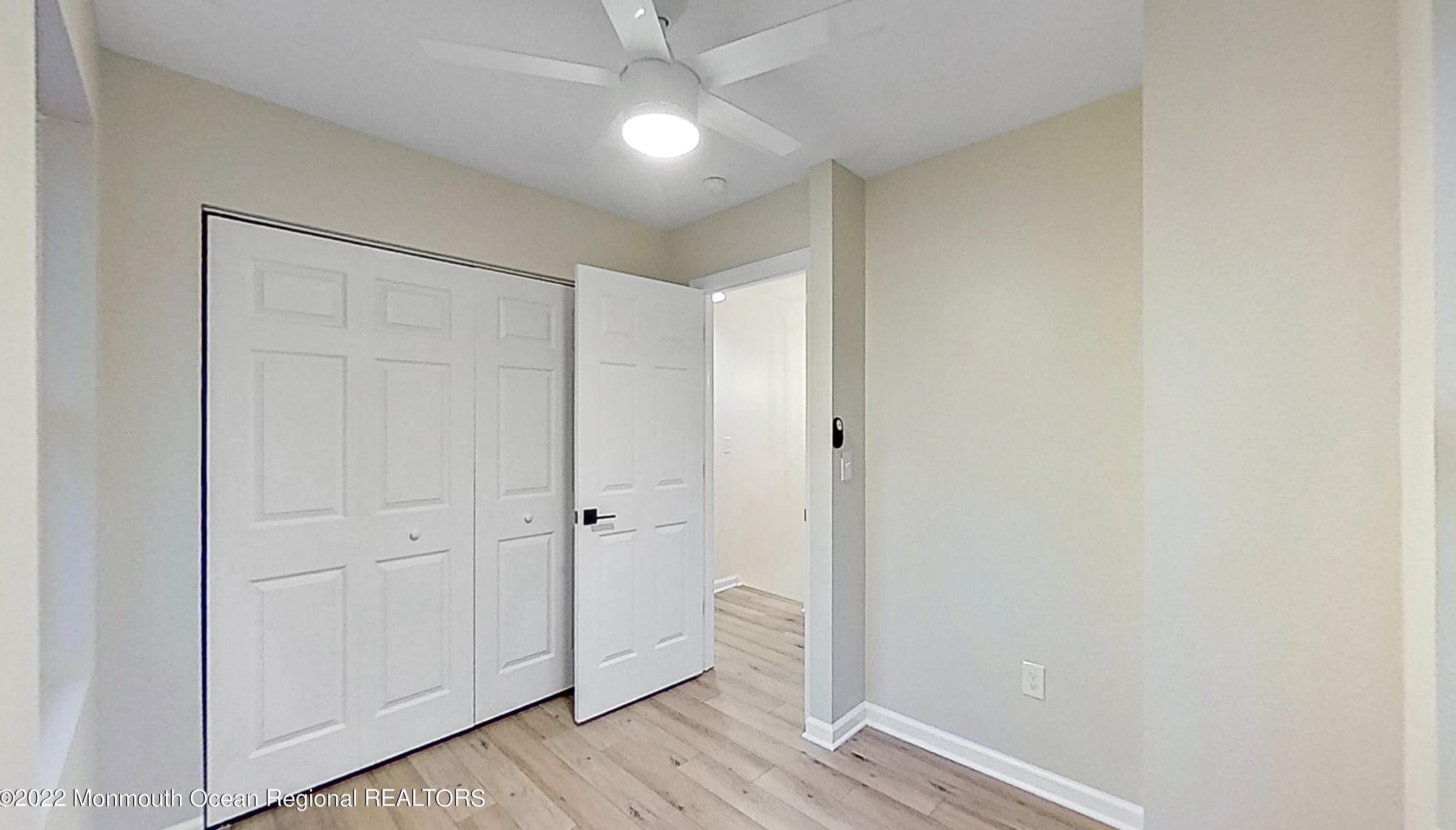 221 Truman Ave, Aura NJ  08028-3394 exterior