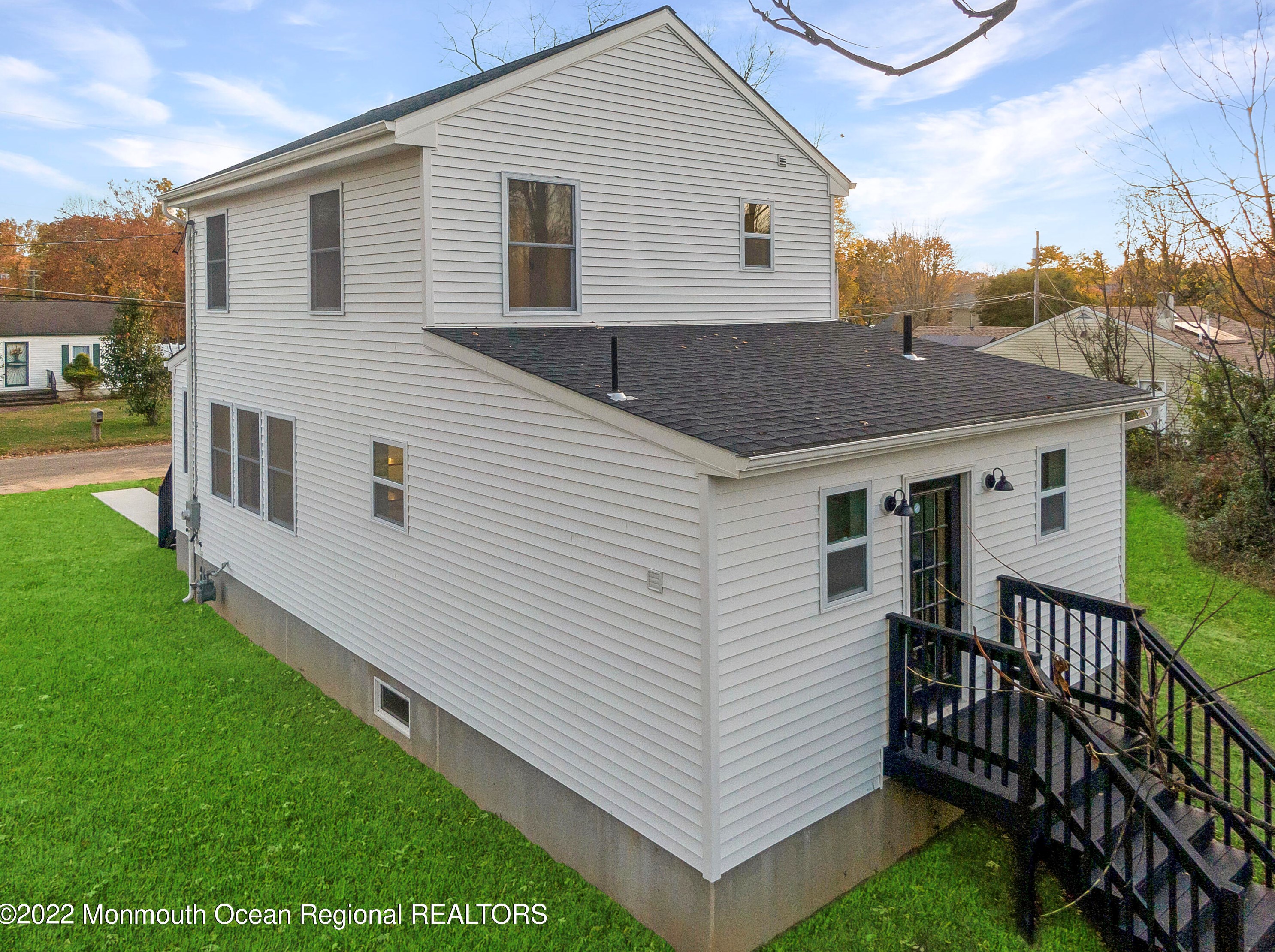 221 Truman Ave, Aura NJ  08028-3394 exterior