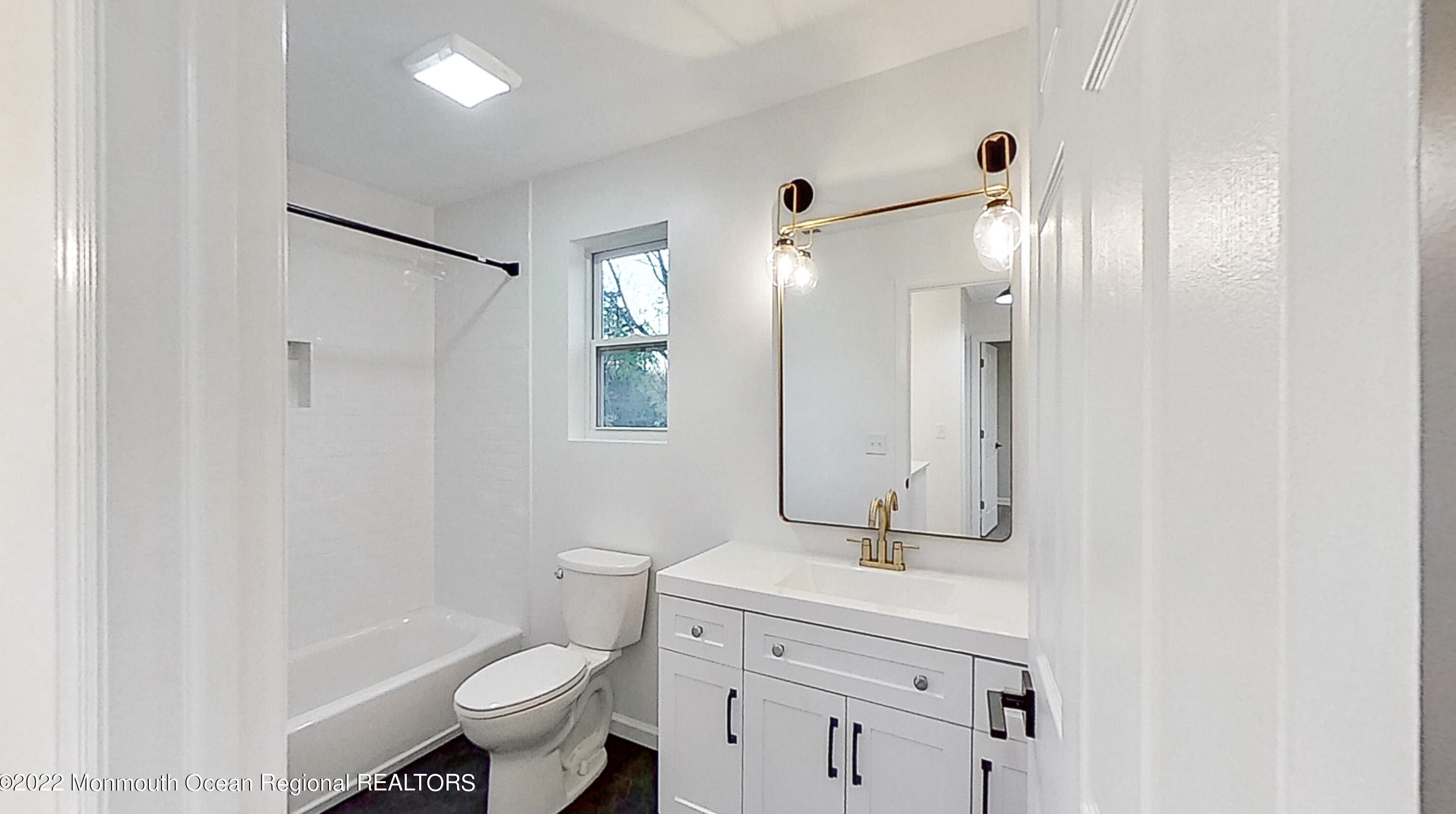 221 Truman Ave, Aura NJ  08028-3394 exterior