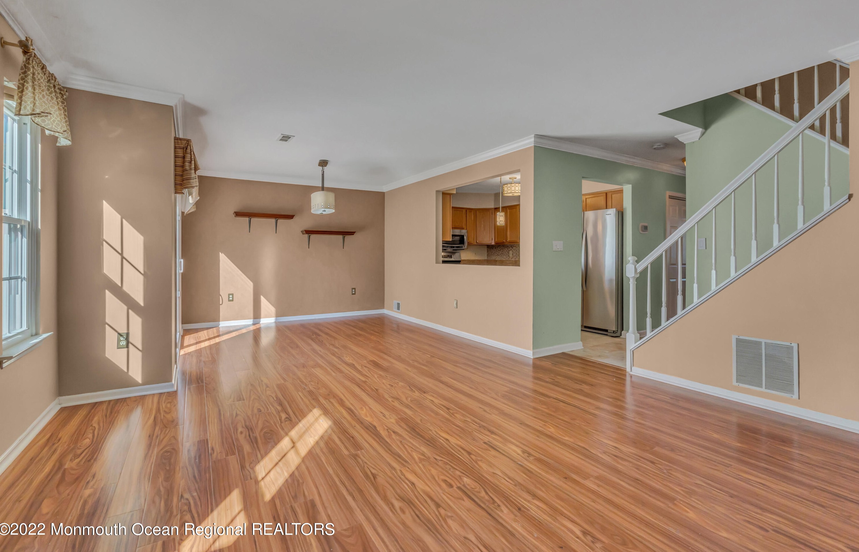 6 Pointe Cir, Wall Township NJ  07753-7933 exterior