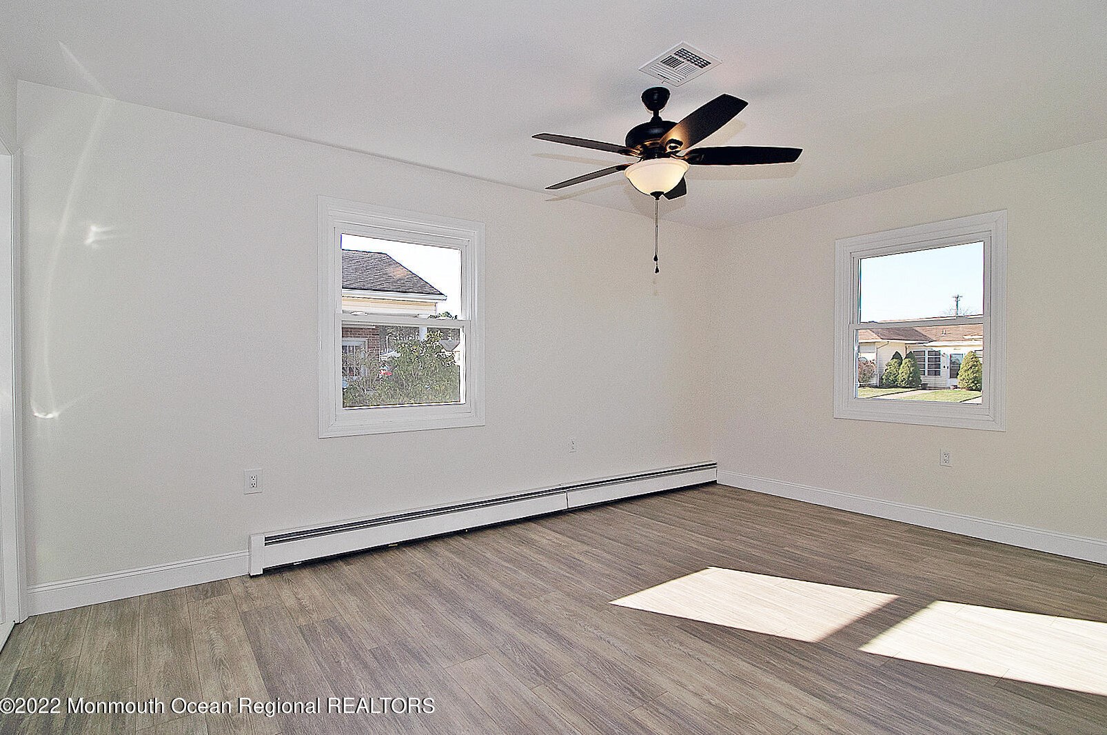 8 Camrose St, Toms River NJ  08757-6241 exterior