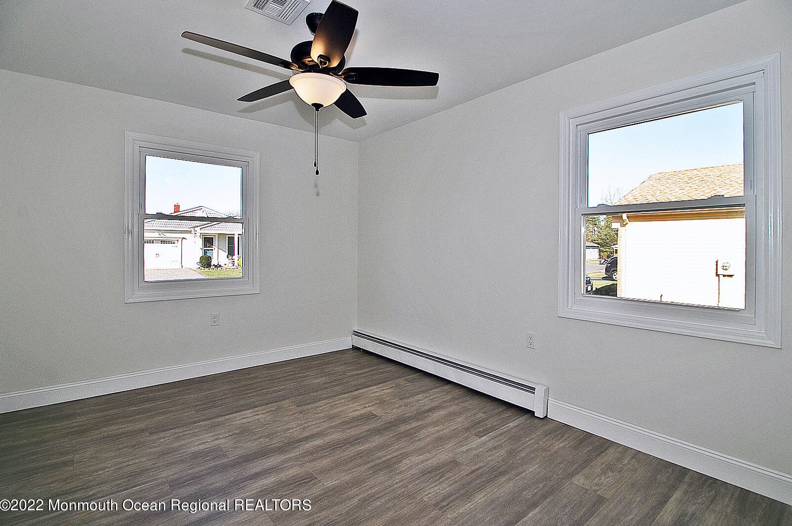 8 Camrose St, Toms River NJ  08757-6241 exterior