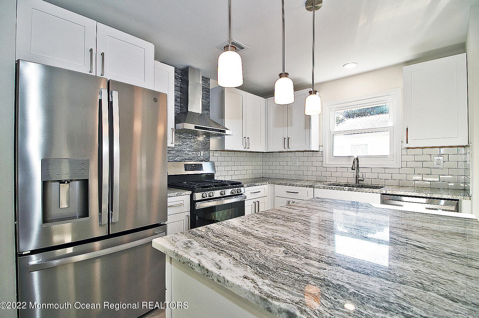 8 Camrose St, Toms River NJ  08757-6241 exterior