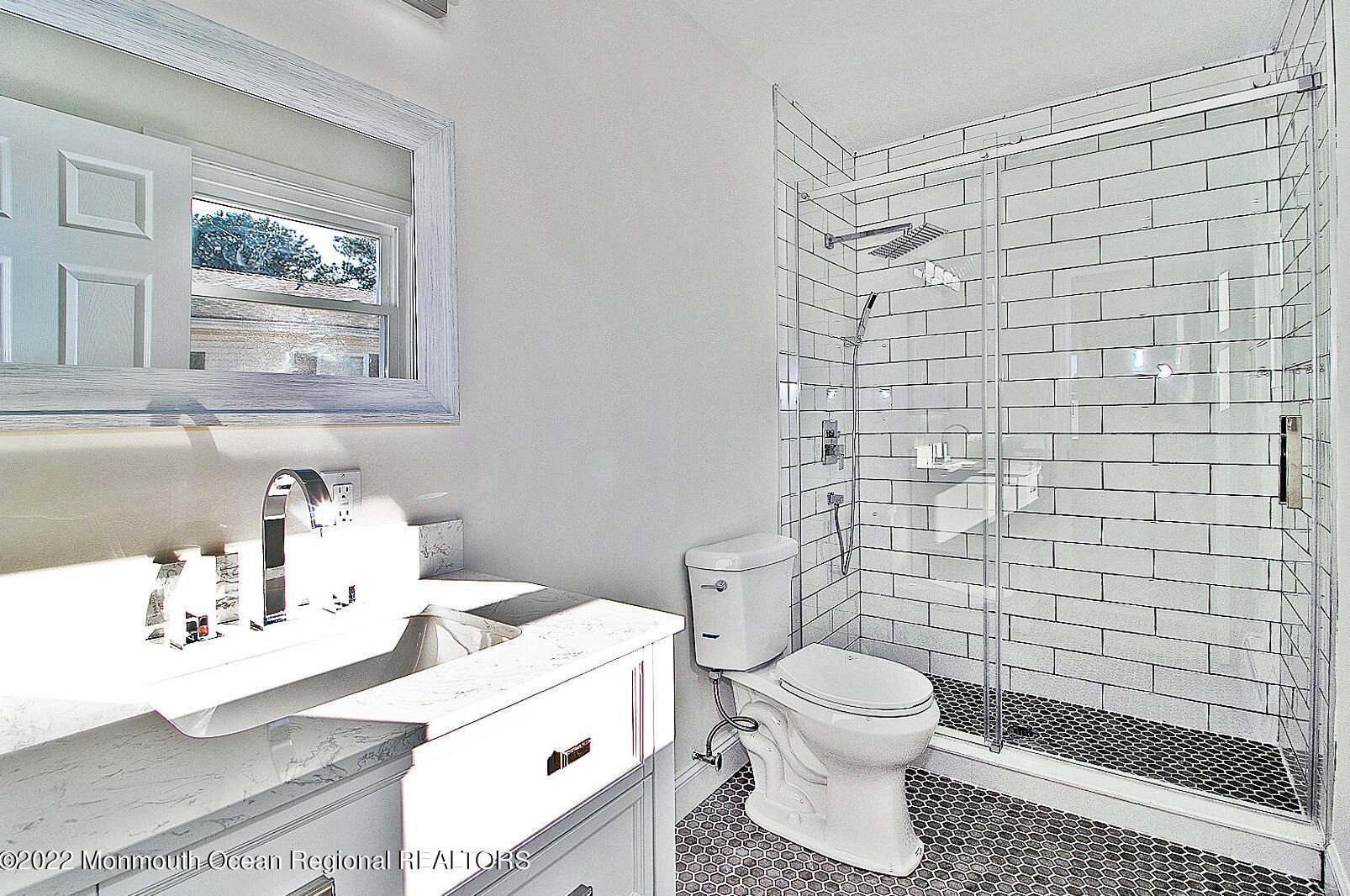 8 Camrose St, Toms River NJ  08757-6241 exterior