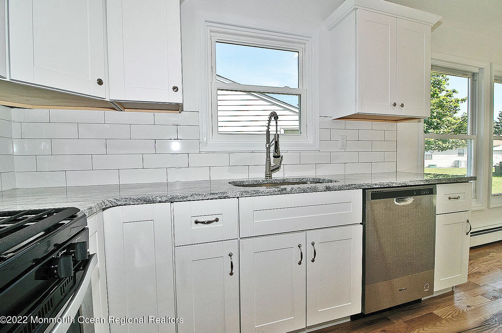 11 Lismore Dr, Toms River NJ  08757-5947 exterior