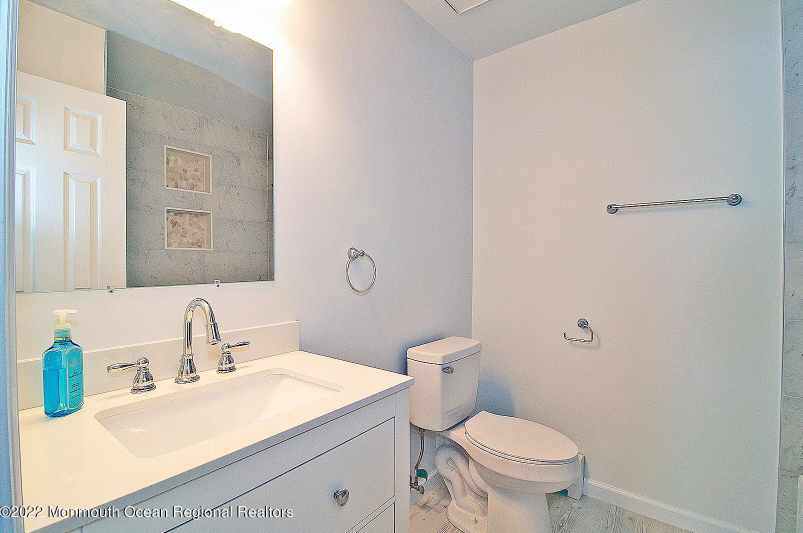 11 Lismore Dr, Toms River NJ  08757-5947 exterior