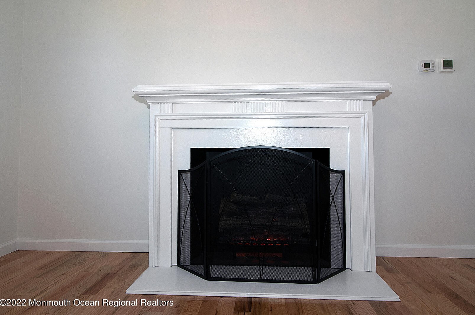 11 Lismore Dr, Toms River NJ  08757-5947 exterior