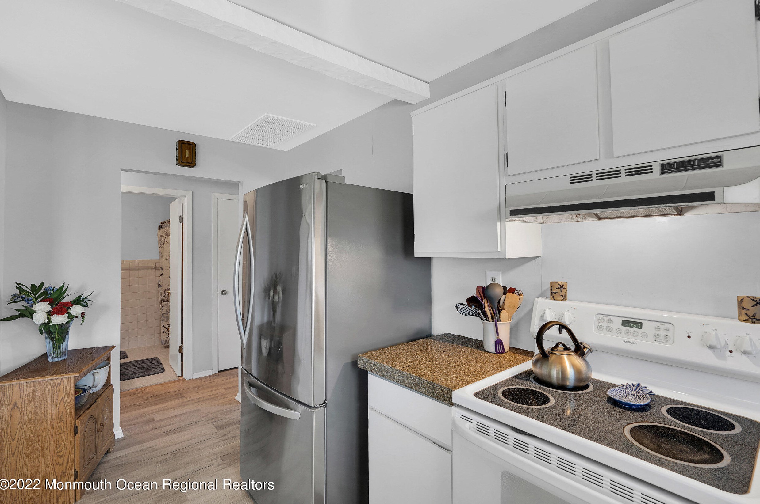 13 Miramar Ct, Toms River NJ  08757-3835 exterior