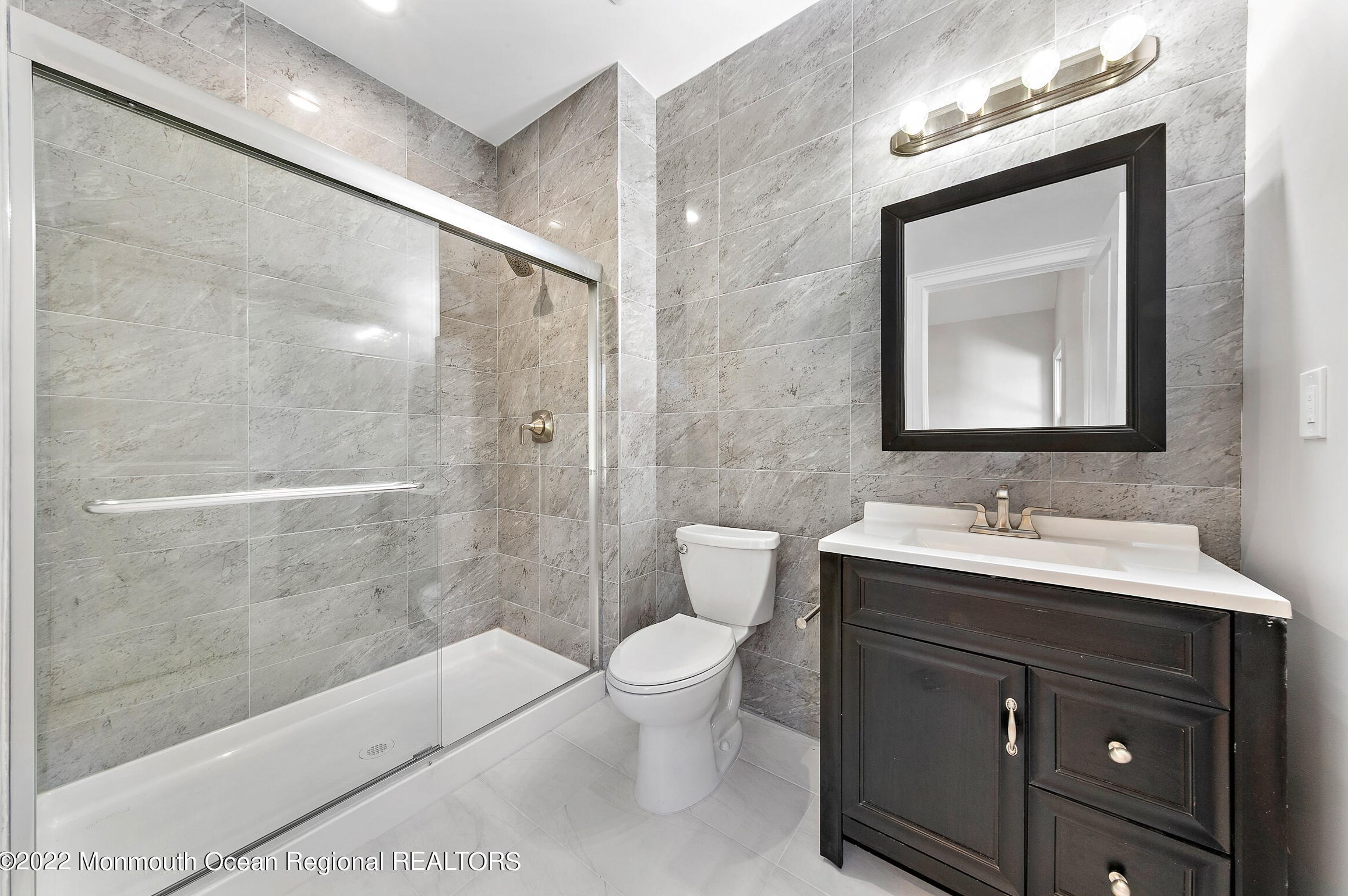 509 Middle Ln, Wall Township NJ  07731-1916 exterior