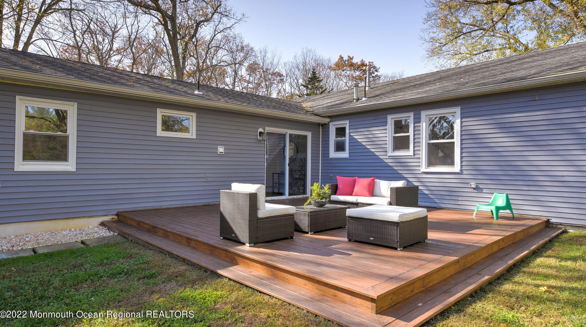 204 Paint Island Spring Rd, Millstone Township NJ  08510-7955 exterior