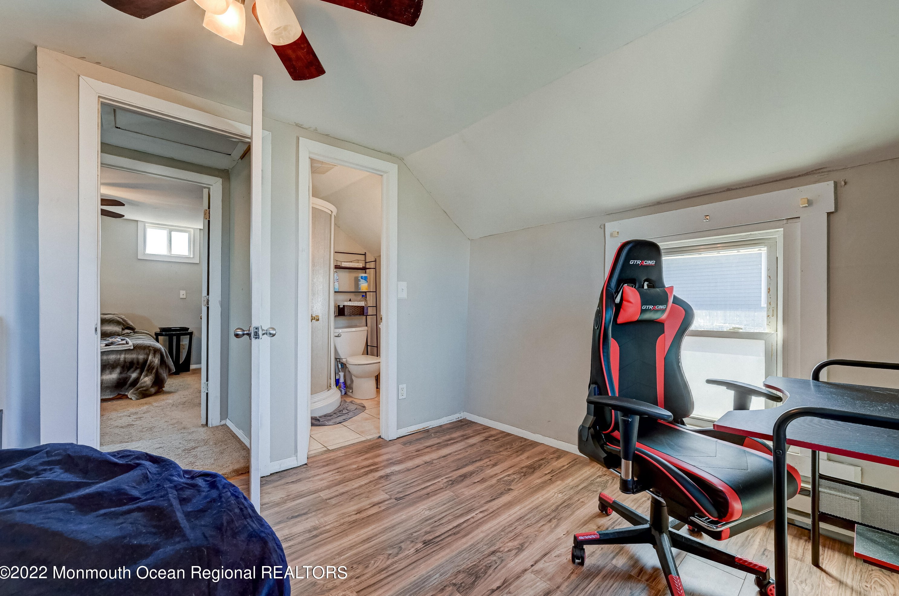 8 Shore St, Ideal Beach NJ  07734-1215 exterior