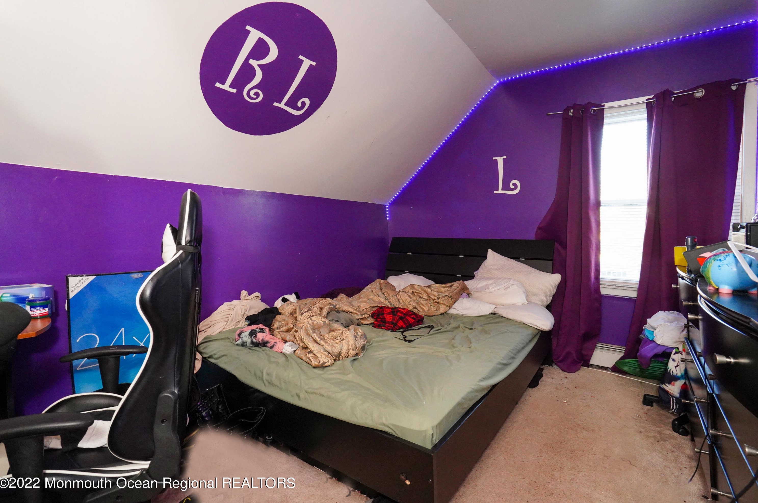 9 Waackaack Ave, Ideal Beach NJ  07734-1505 exterior