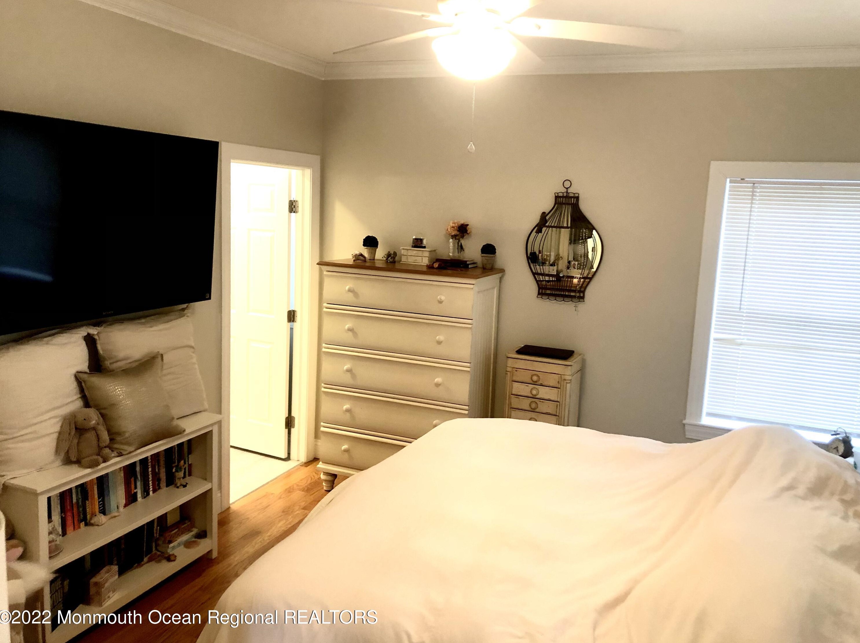 96 Bay Shore Dr, Toms River NJ  08753-6259 exterior