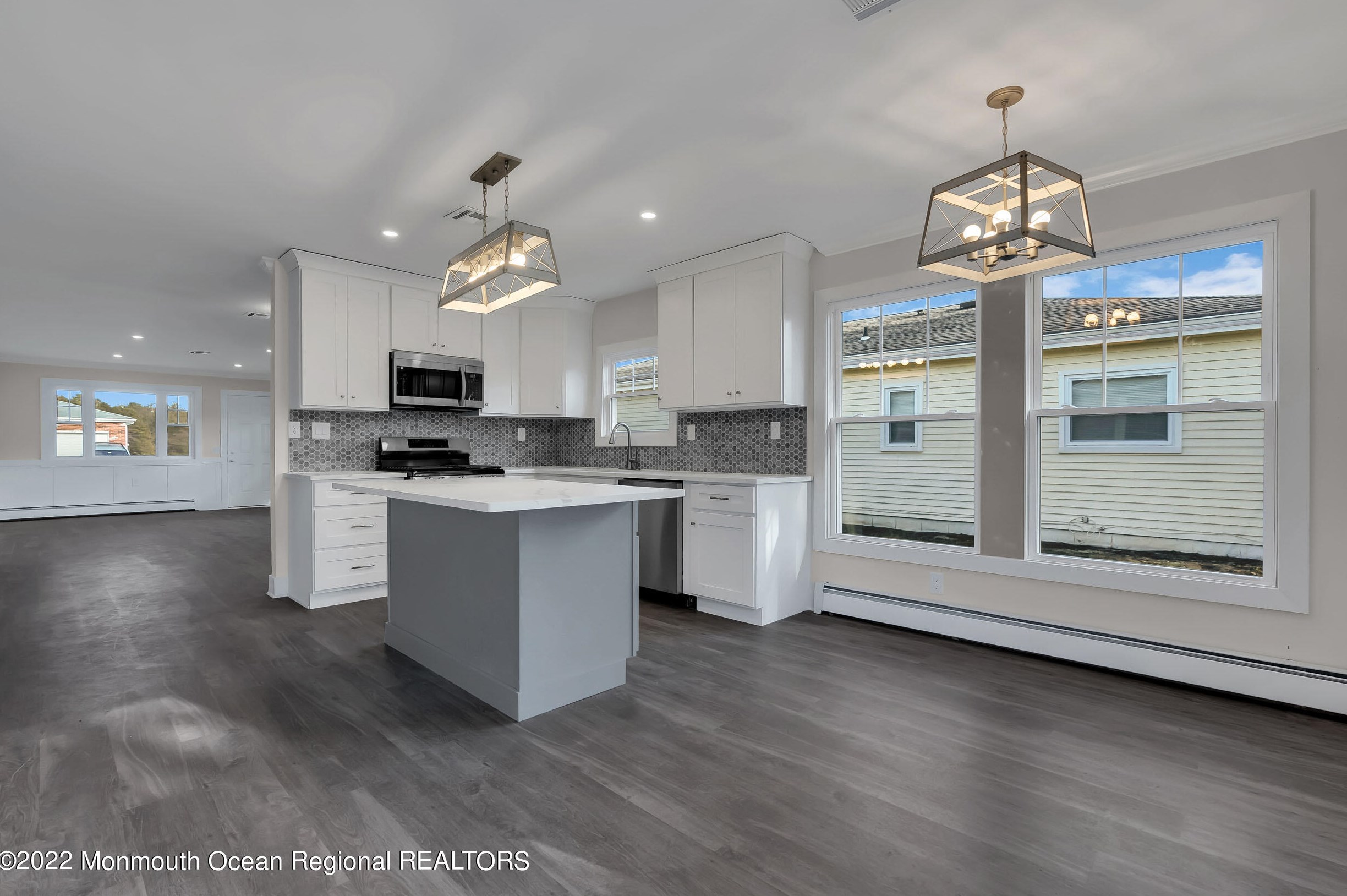 143 Bonaire Dr, Toms River NJ  08757-3826 exterior