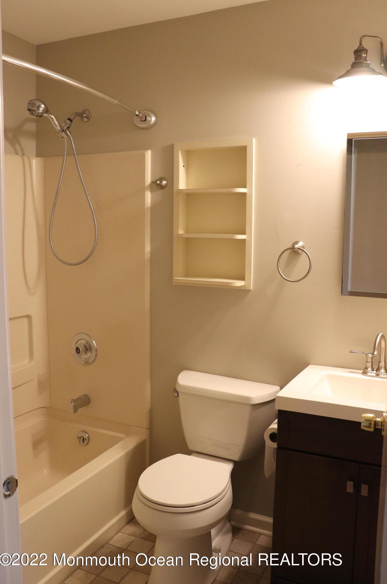 54 Edgeware Close, East Freehold NJ  07728-3827 exterior