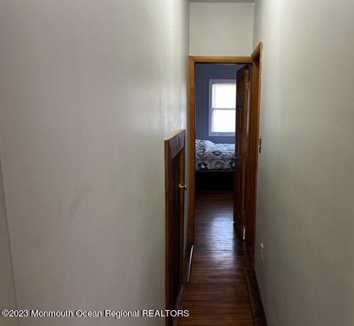 27 Fox Ave, Ideal Beach NJ  07734-1246 exterior