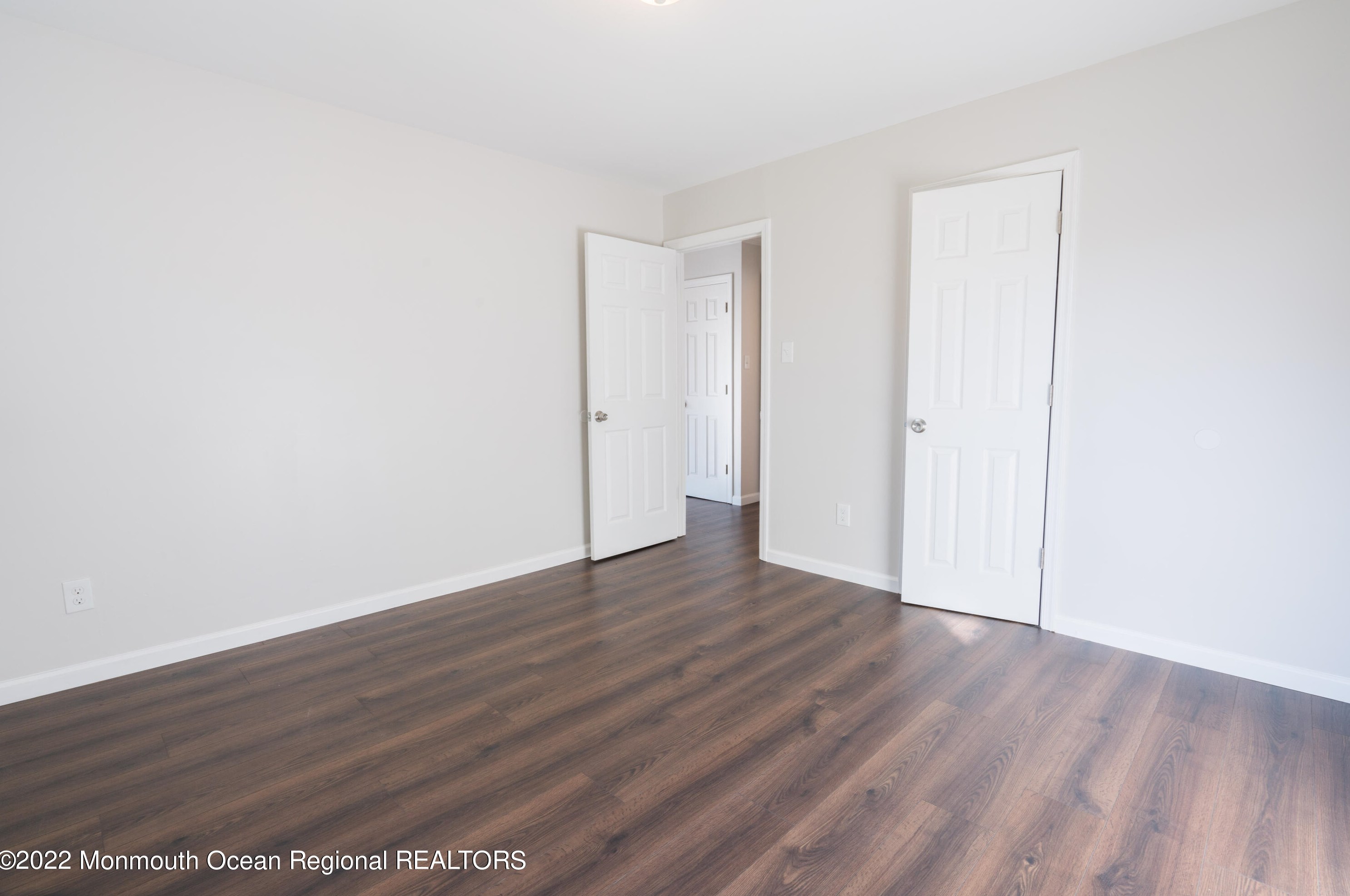 509 Main St, Millstone NJ  08876-3113 exterior