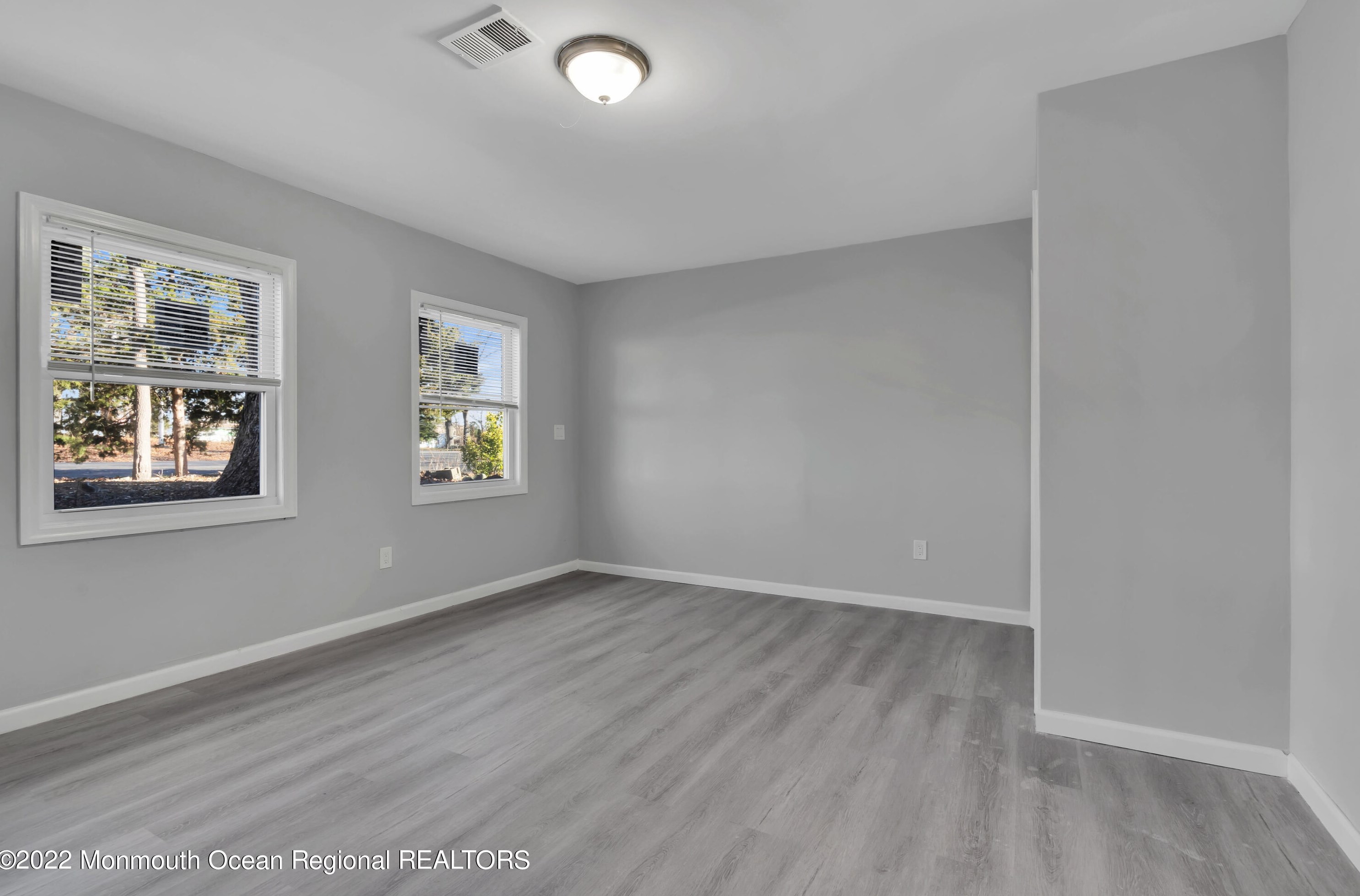 58 Chadwick Ave, Toms River NJ  08753-7176 exterior