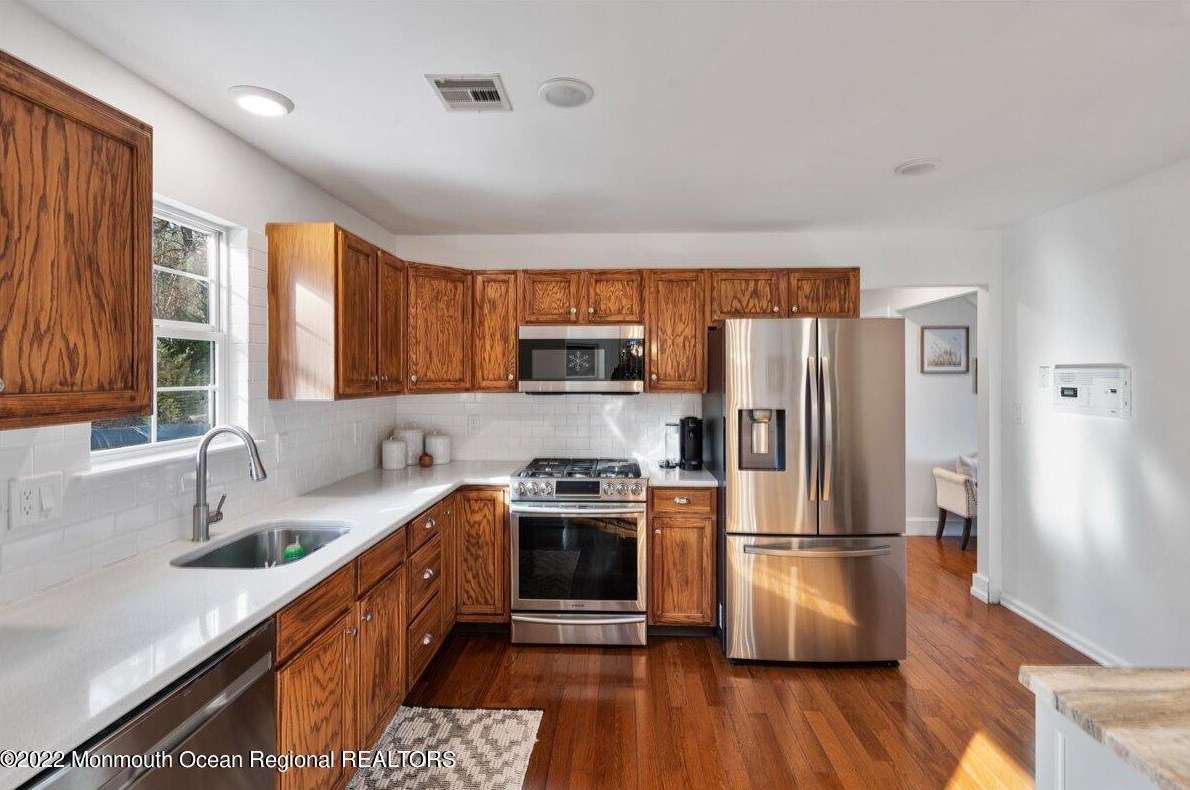 7 Springgate Ct, Tuckerton NJ  08087-3629 exterior