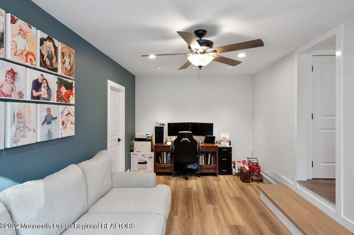 7 Springgate Ct, Tuckerton NJ  08087-3629 exterior