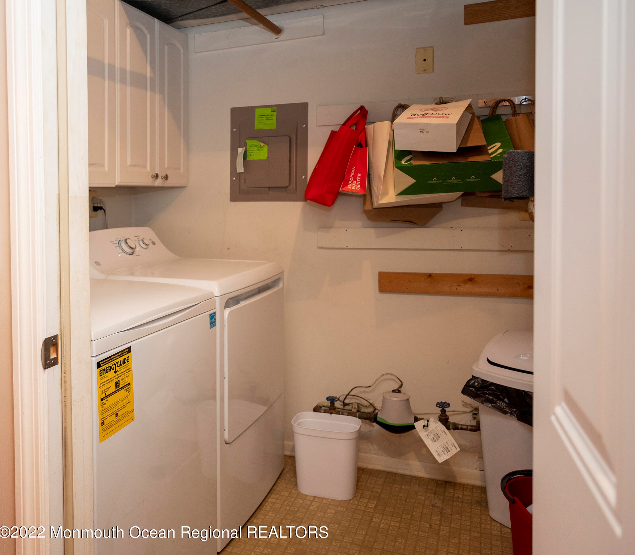 511 Harding Rd, East Freehold NJ 07728-9004 exterior