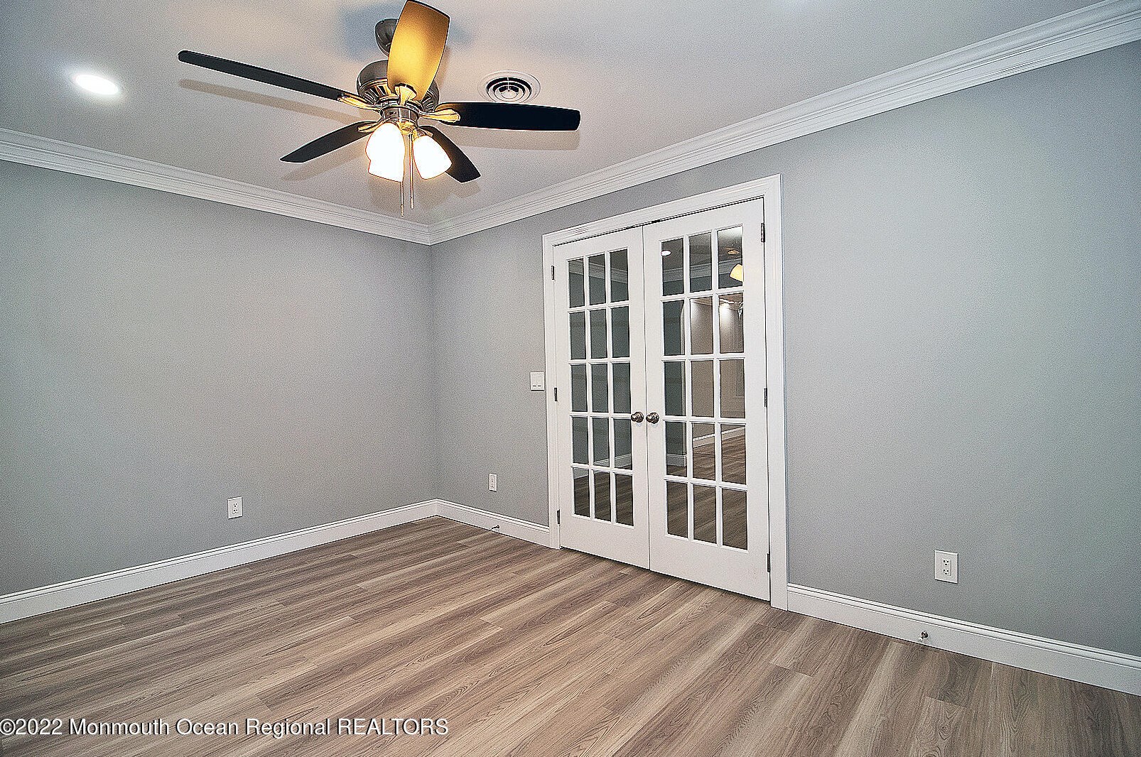 30 Nostrand Dr, Toms River NJ  08757-5642 exterior