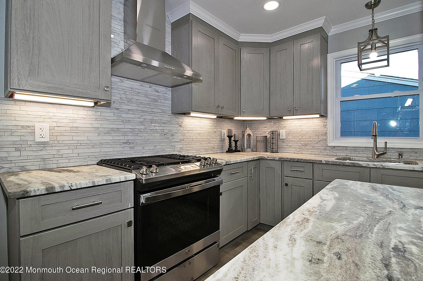 30 Nostrand Dr, Toms River NJ  08757-5642 exterior