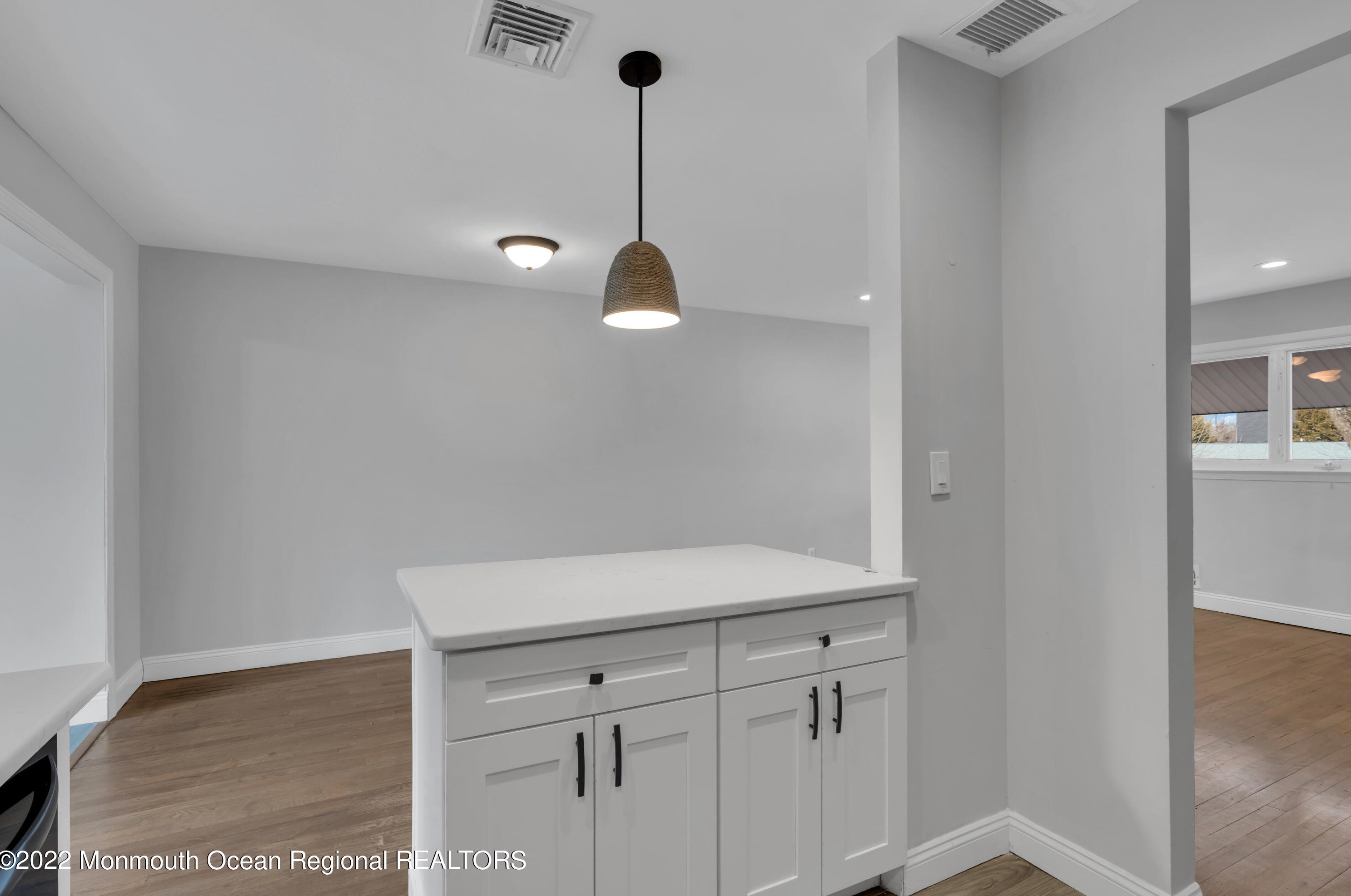 925 Stafford Dr, Toms River NJ  08753-4425 exterior