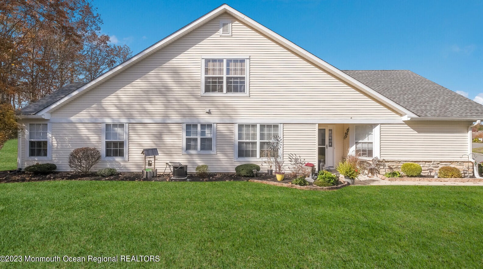 3136 Dillon Ct, Toms River NJ  08755-2317 exterior