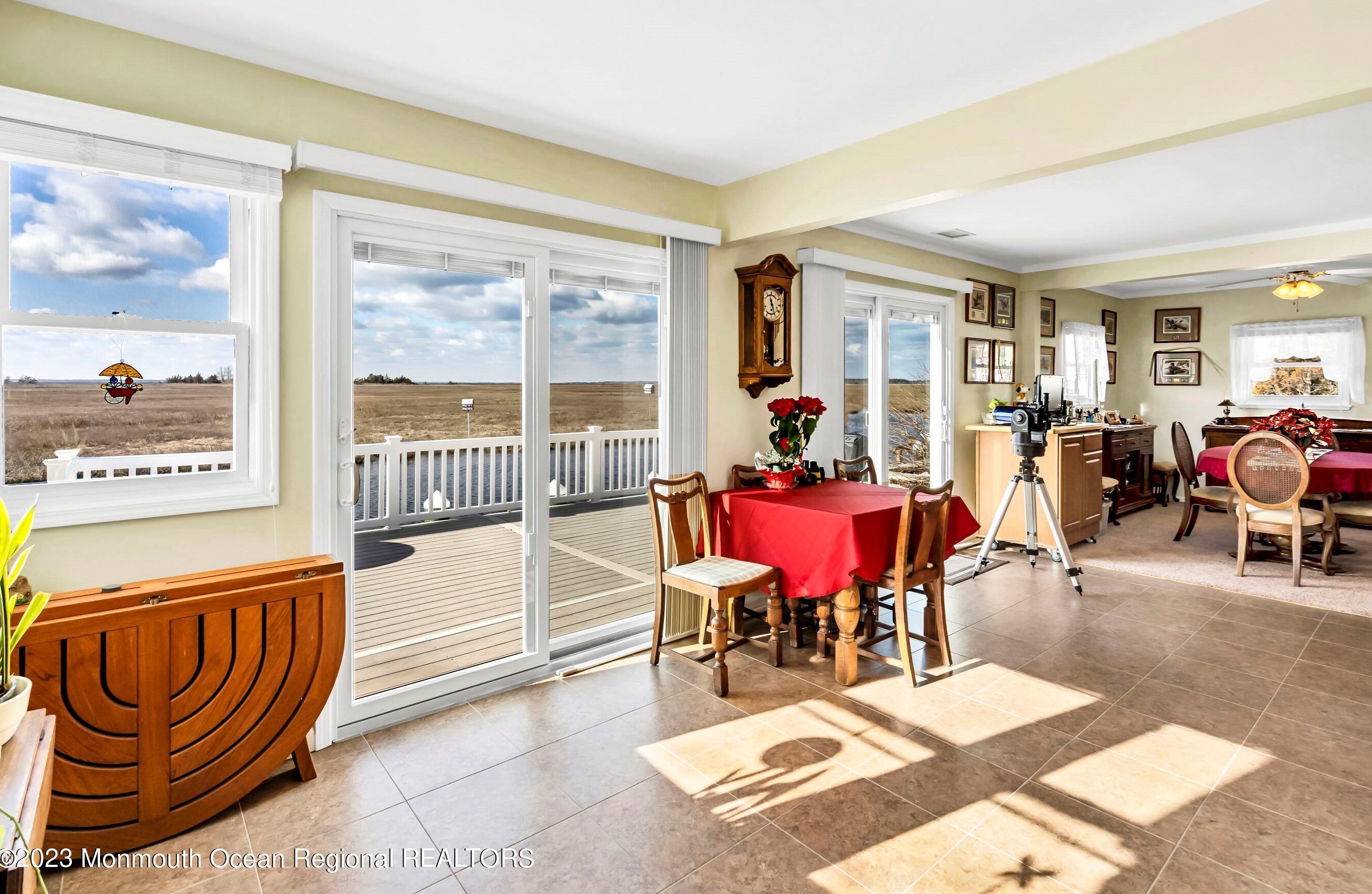 40 Portland Dr, Tuckerton NJ  08087-1213 exterior