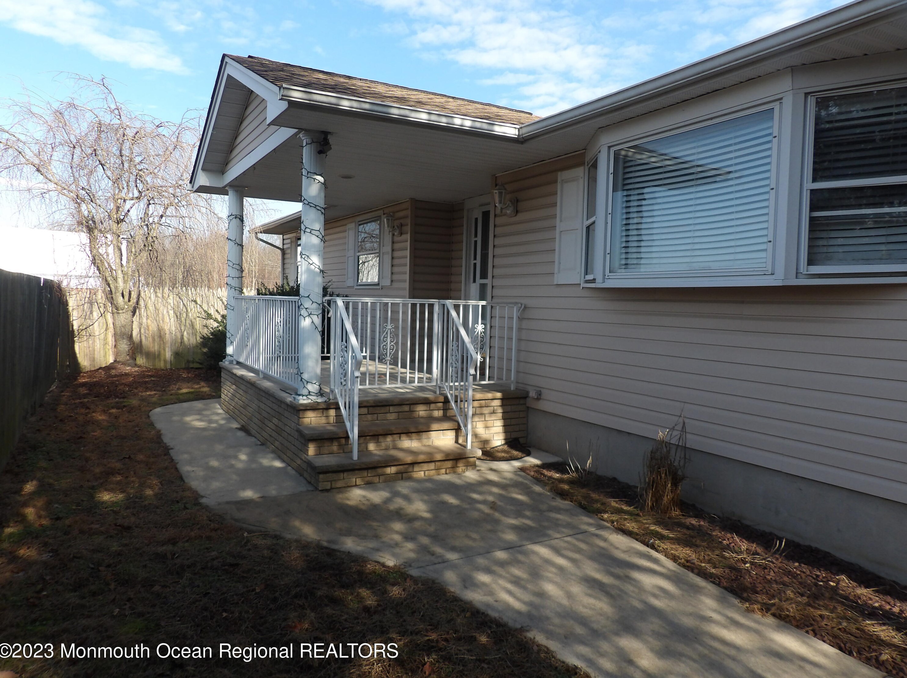 1447 Us Highway 9, Wall Township NJ  07731-3703 exterior