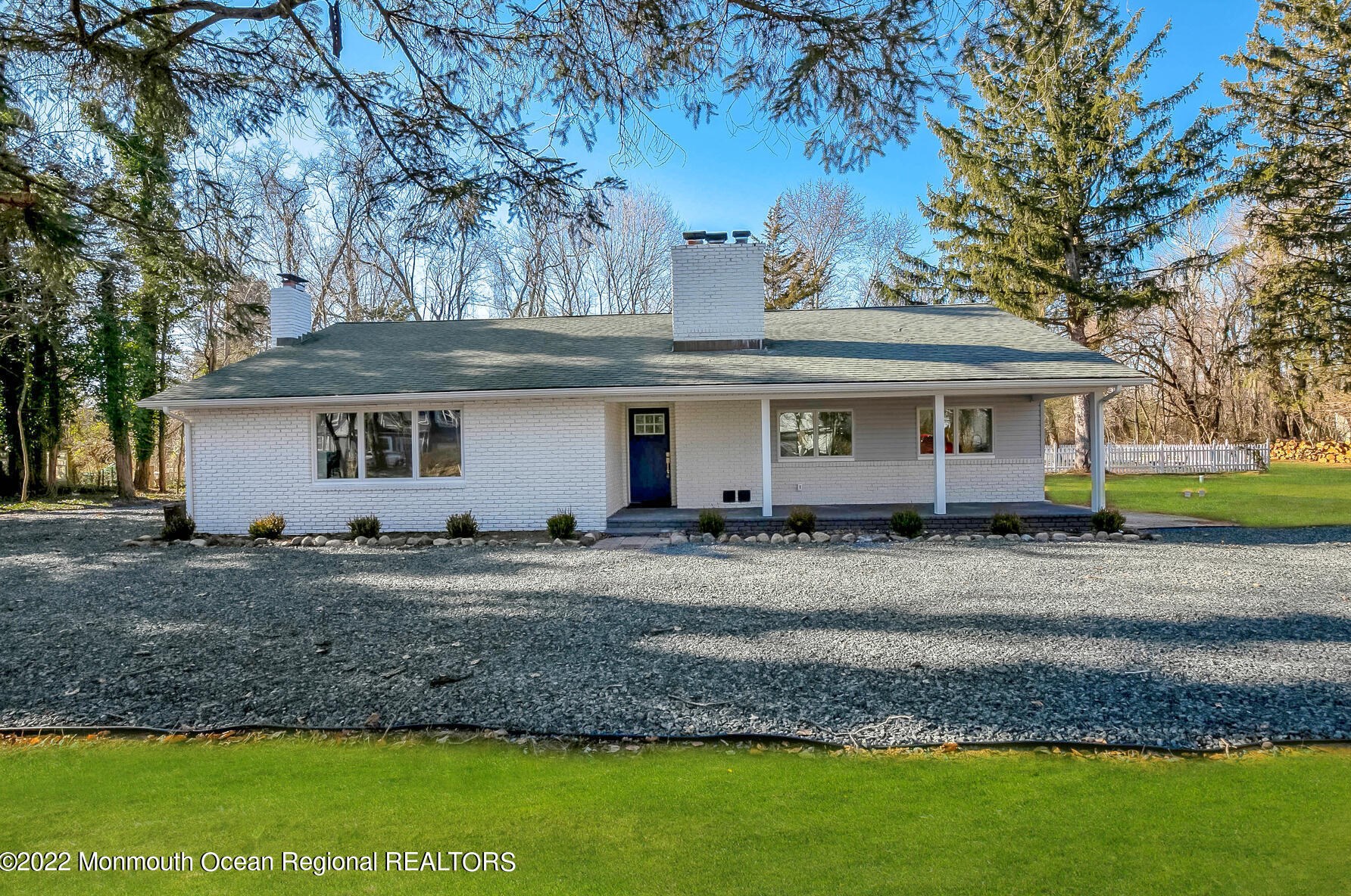 33 New St, Vanderburg NJ  07722-1646 exterior