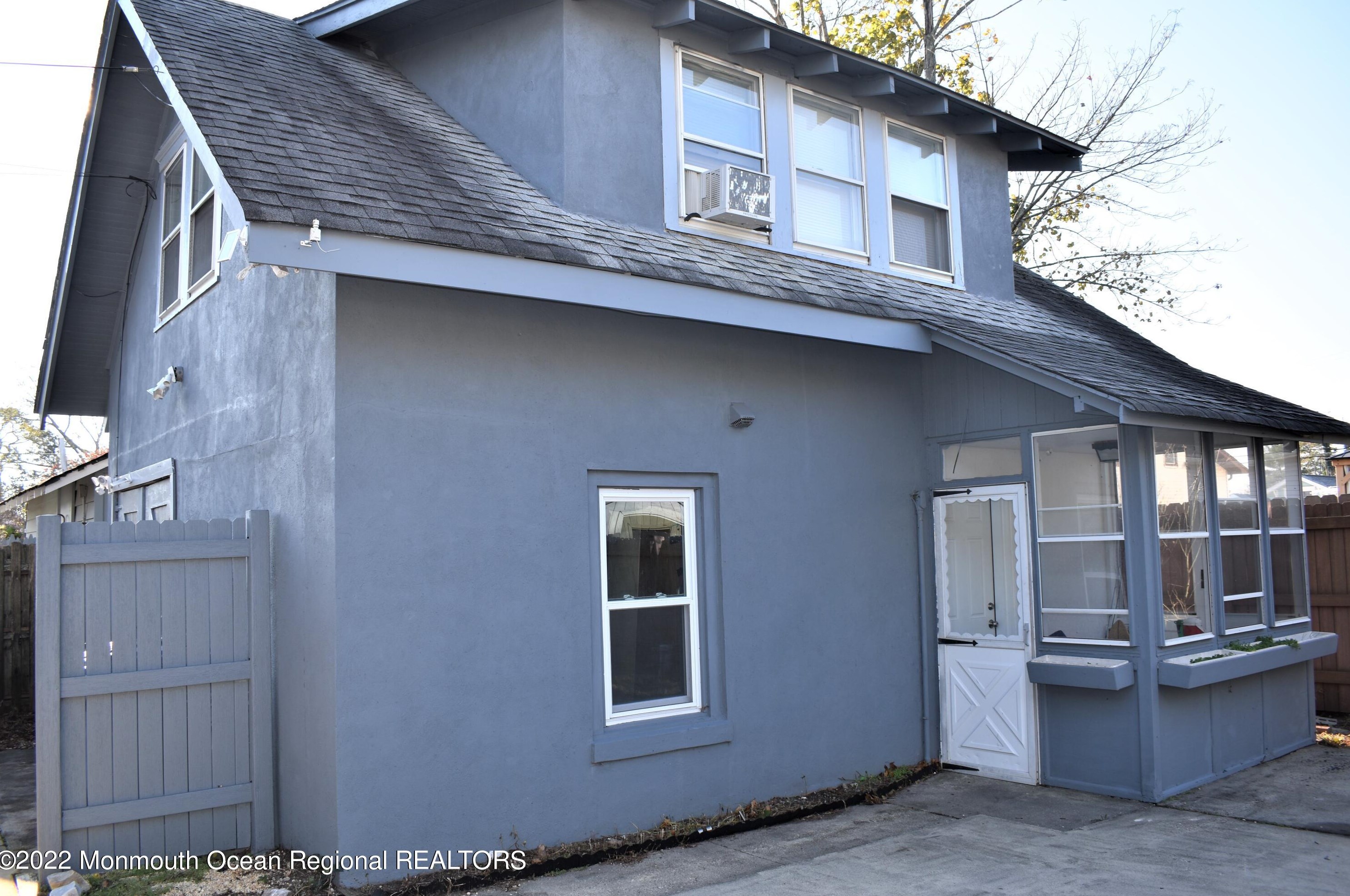 334 Barnegat Blvd, Beachwood NJ  08722-2911 exterior