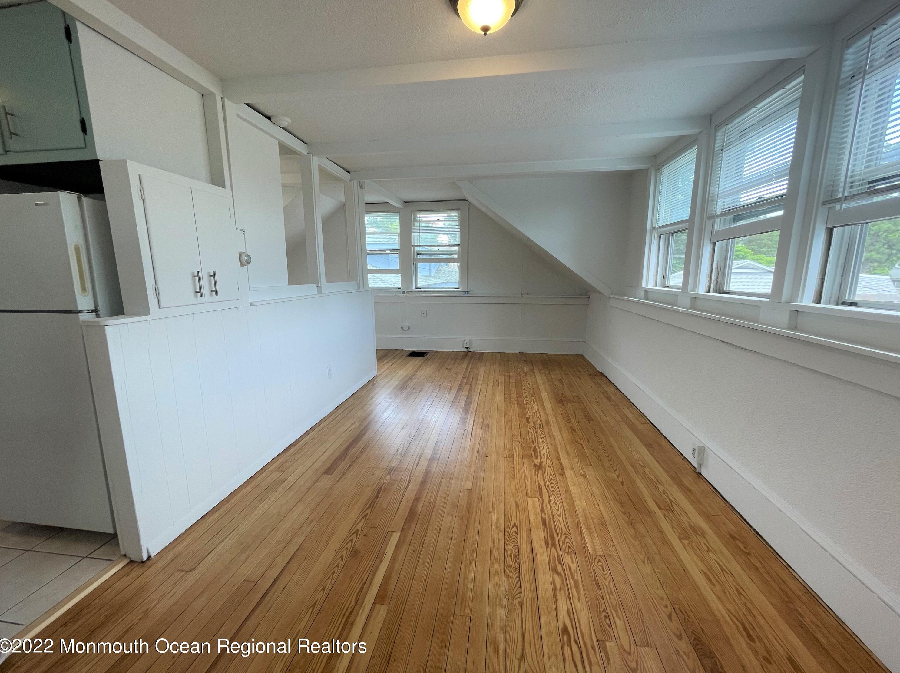 334 Barnegat Blvd, Beachwood NJ  08722-2911 exterior