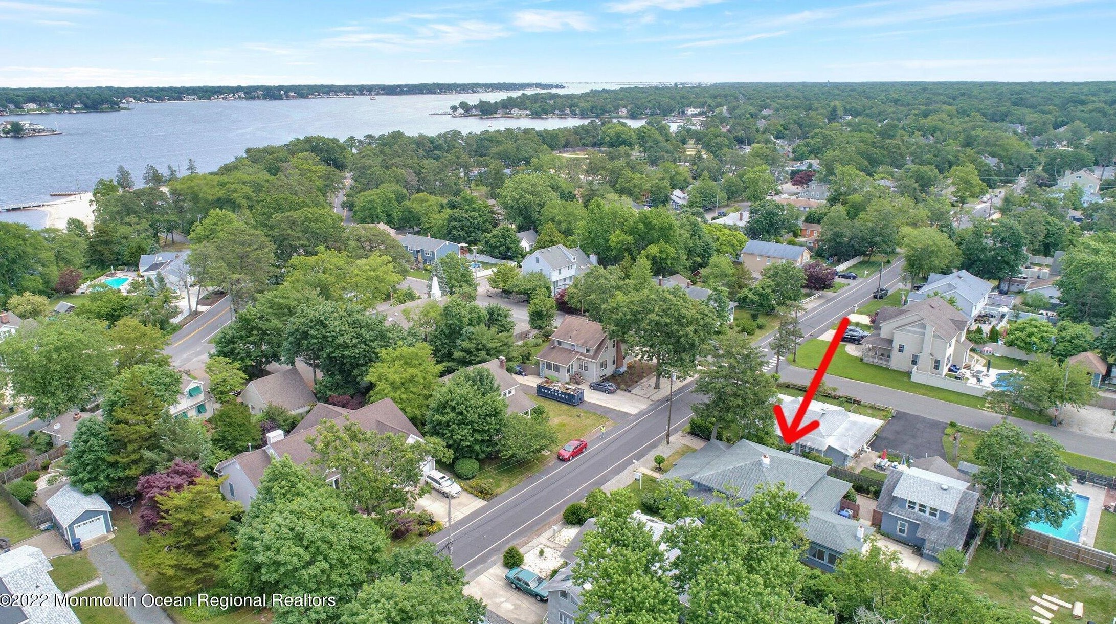 334 Barnegat Blvd, Beachwood NJ  08722-2911 exterior